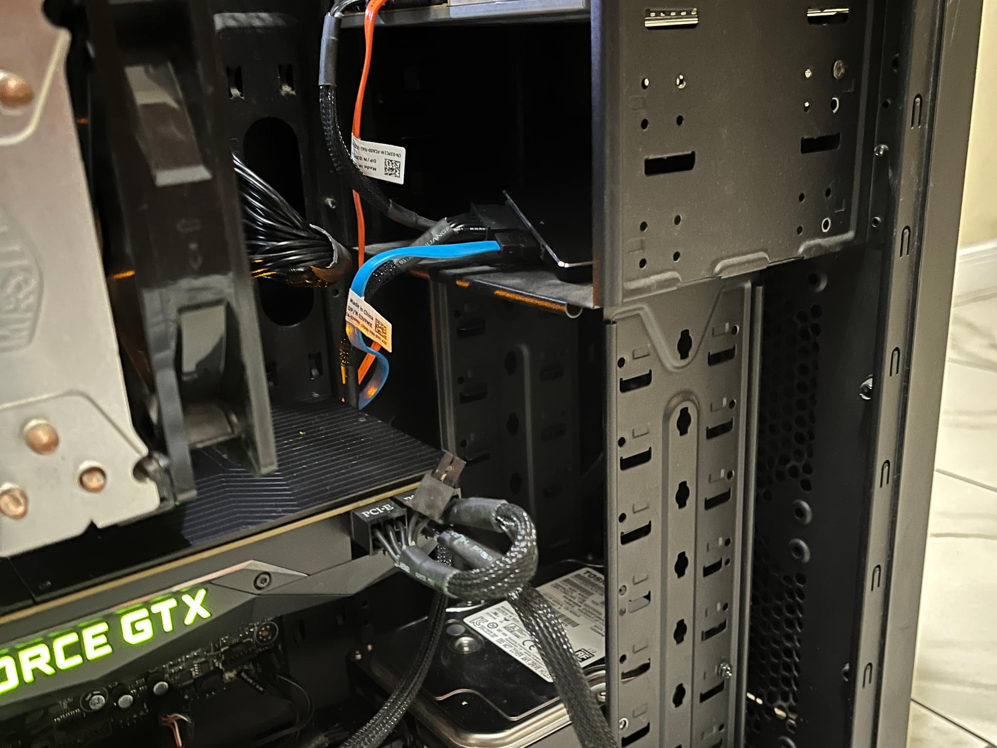 🟠🔥NVIDIA GTX Titan X Pascal, Intel i7-7700K, 16GB RAM, 1.2 TB Storage, High FPS Custom Gaming PC