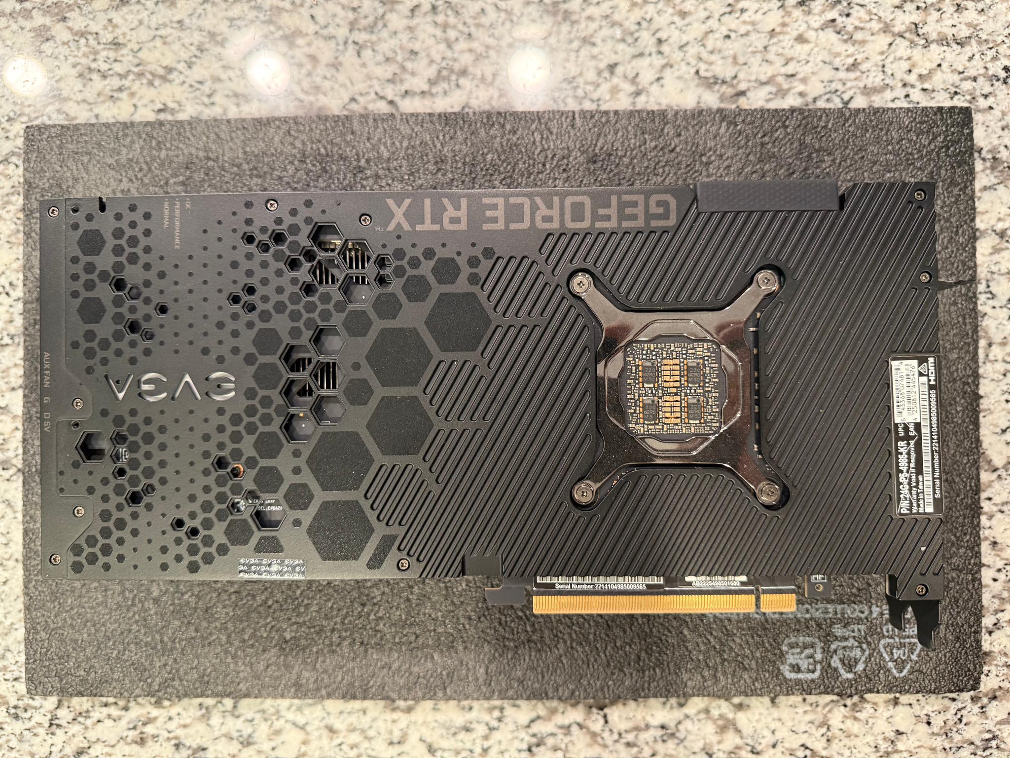 EVGA RTX 3090 Ti FTW3