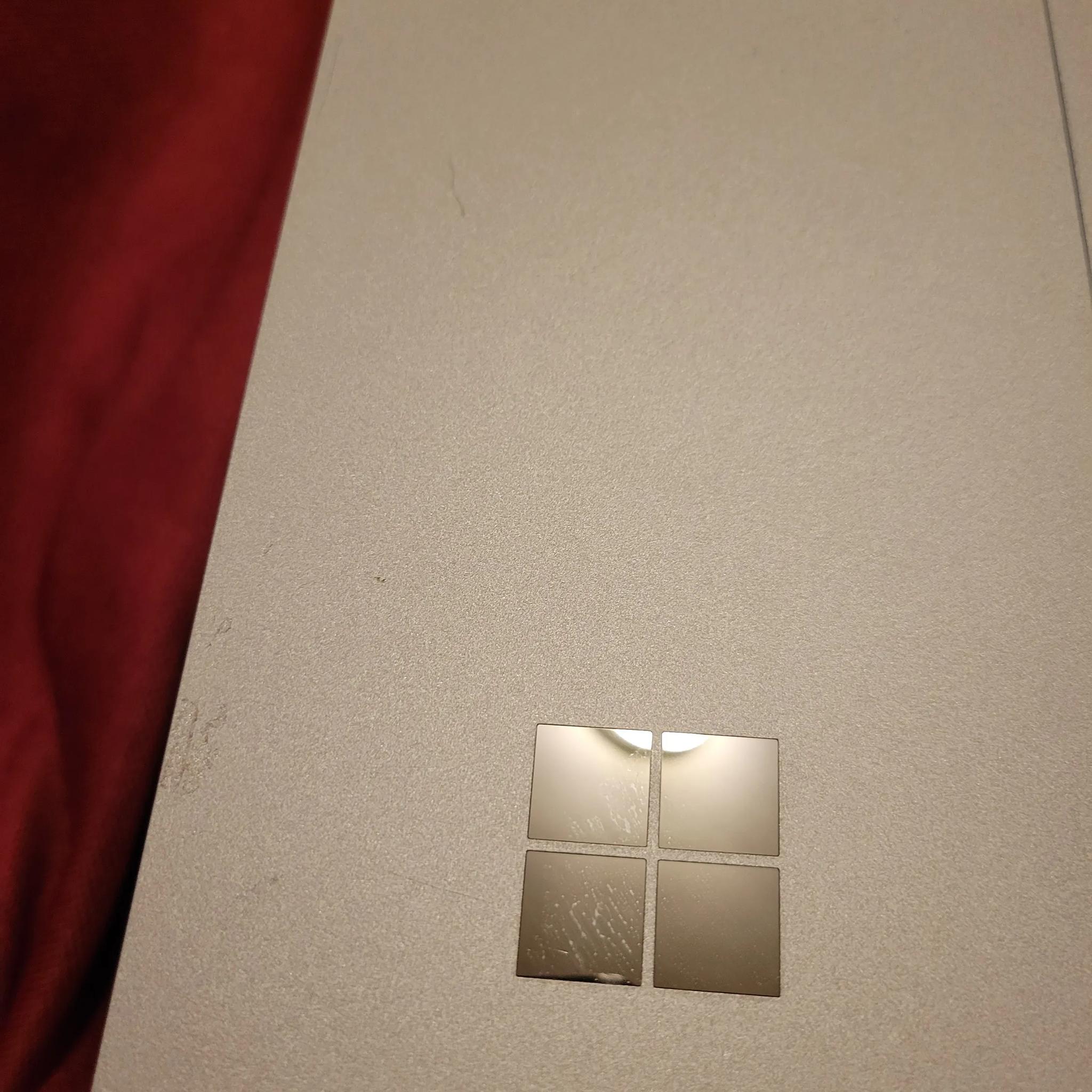 Microsoft Surface Studio Laptop - 512gb ssd - 14.4" 2k Touch Screen - i7-11370H