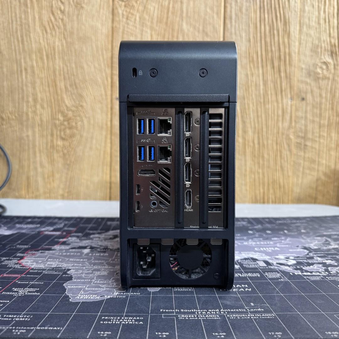 Intel Nuc 9 Extreme (NUC9i7QNX), i7-9750H 6C/12T, 32GB Ram, RTX 3060 TI, 500GB (Boot) / 1TB (Data)