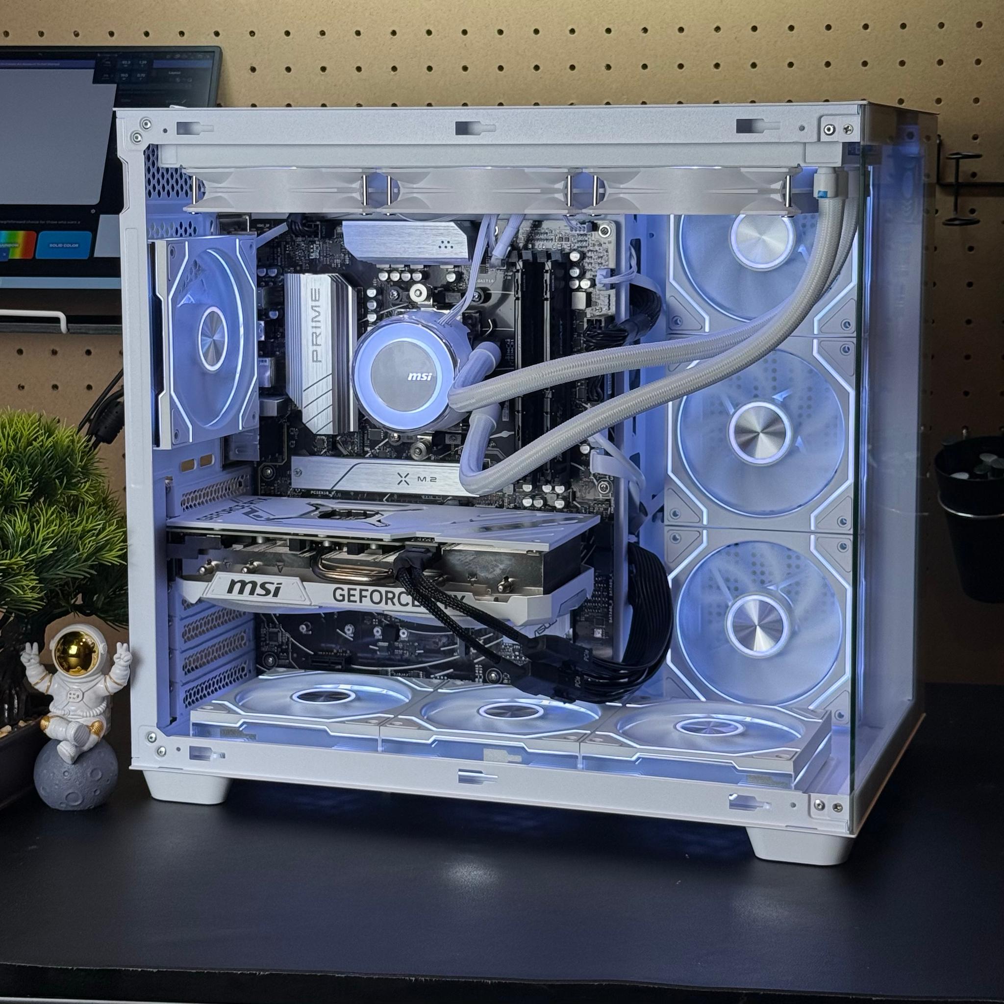 All White Gaming PC | RTX 4070 Ti Super | Ryzen 9 7950x | 32GB DDR5 RAM | 2TB | Windows 11