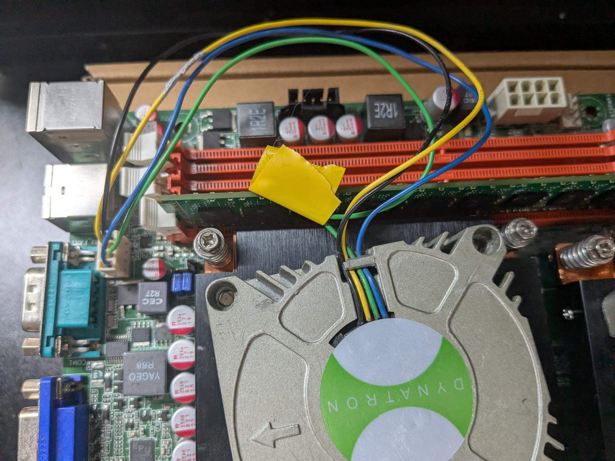 Dual CPU! 12 Cores, 24 Threads, Asus Z8NA-D6C server motherboard + 2x X5650 + 4GB RAM + 1GB GPU