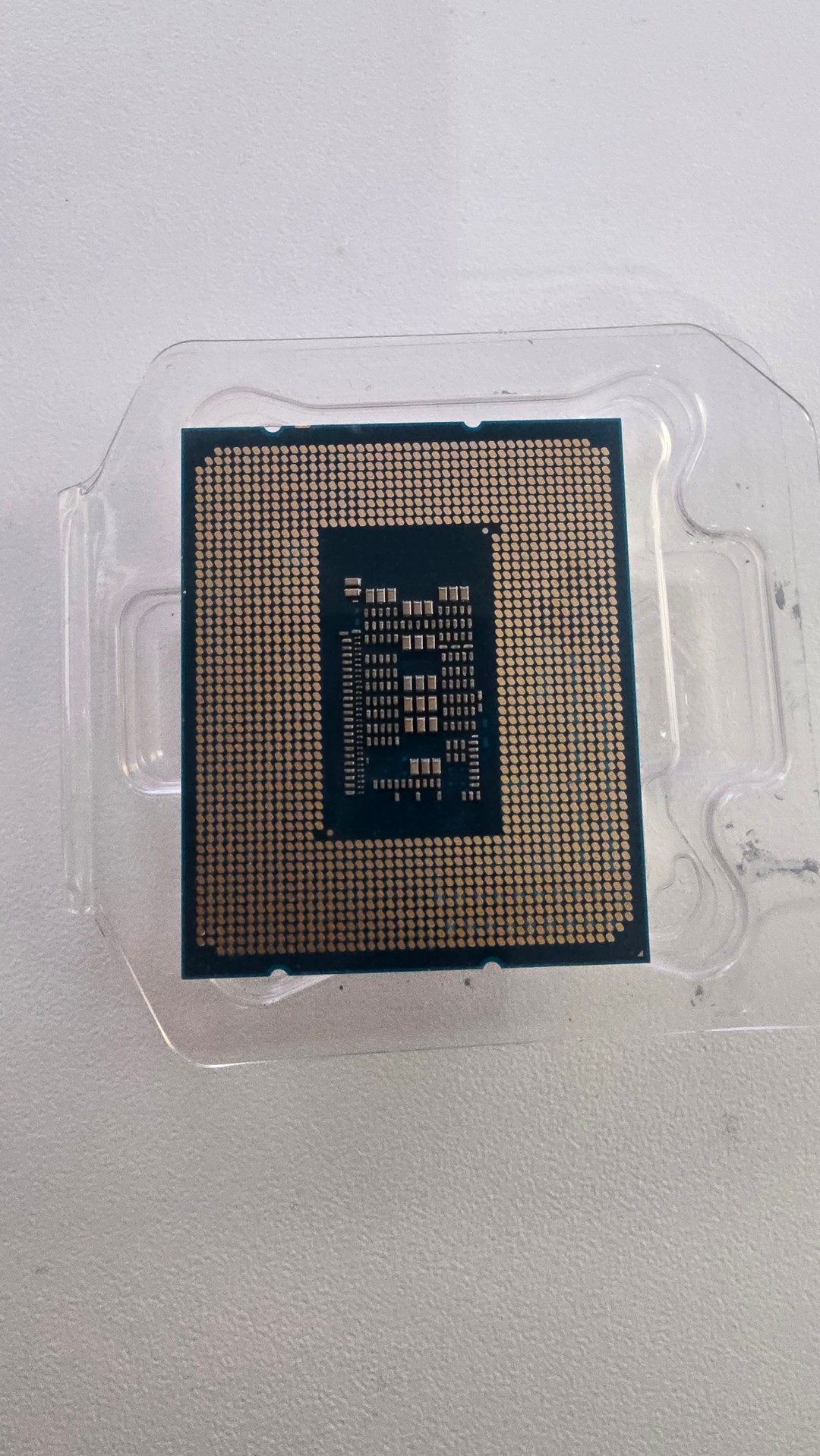 Intel Core i3-12100F | Jawa