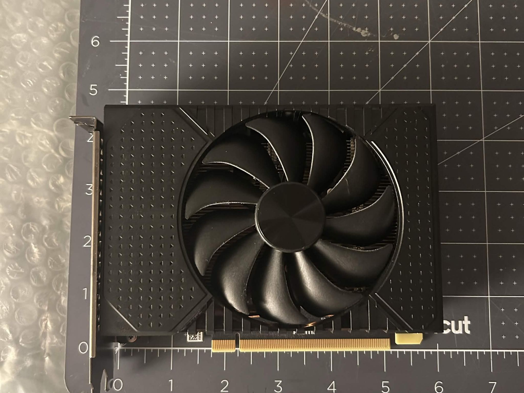 HP Omen RTX 4060 (8GB)