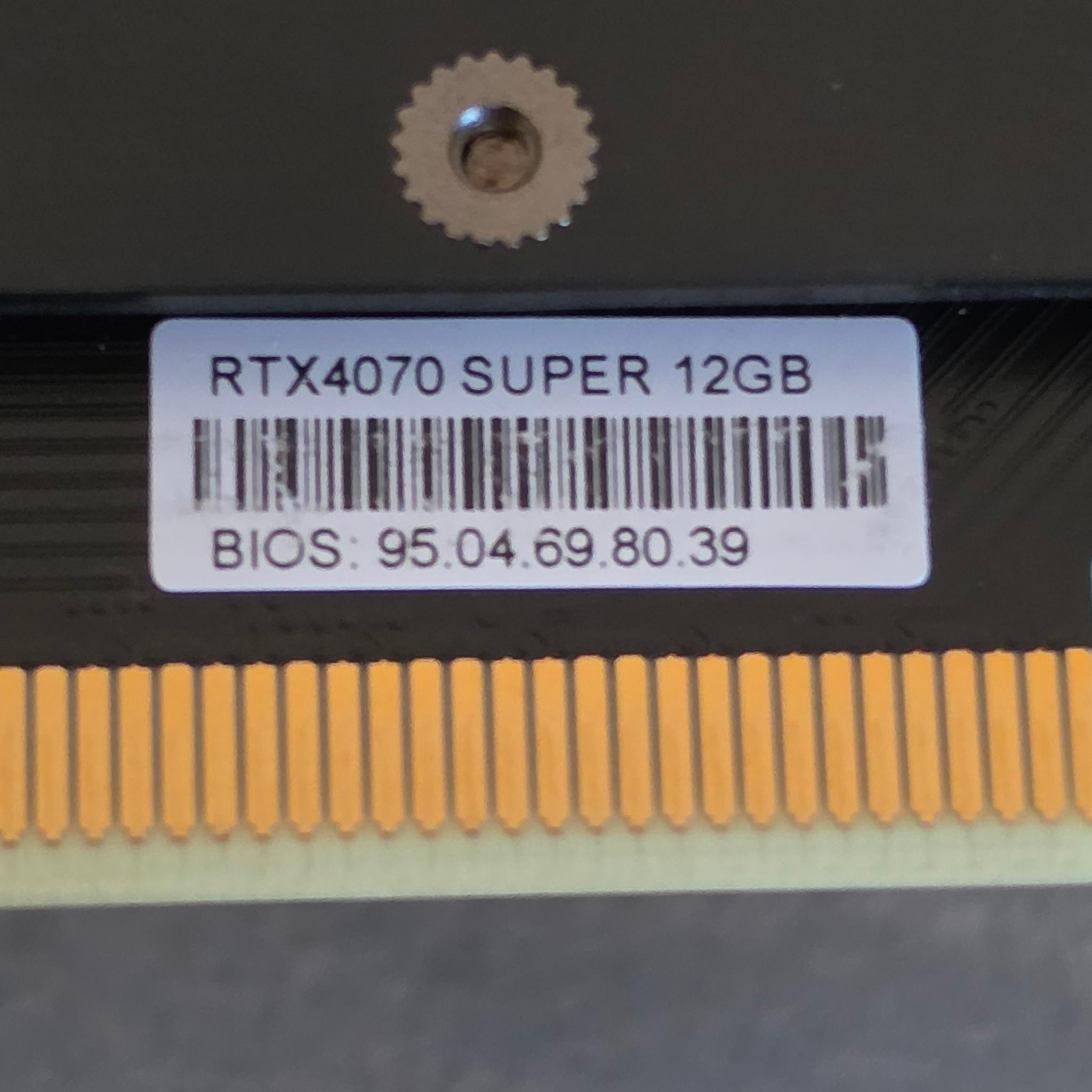 PNY VERTO OC GeForce RTX 4070 SUPER