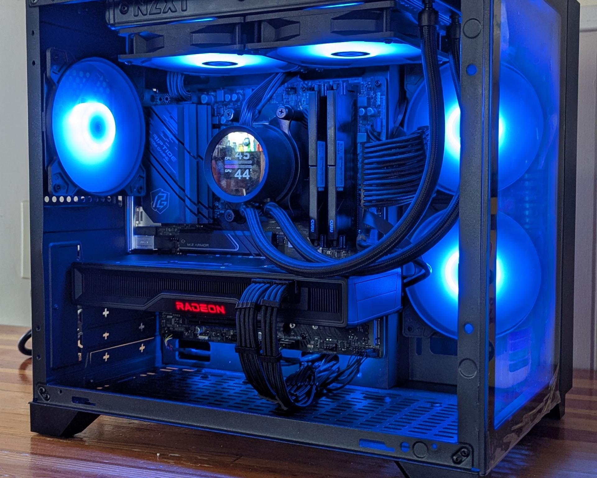 AMD RX 6750 XT || Ryzen 5 5600 ||  Compact 1440p Gaming PC