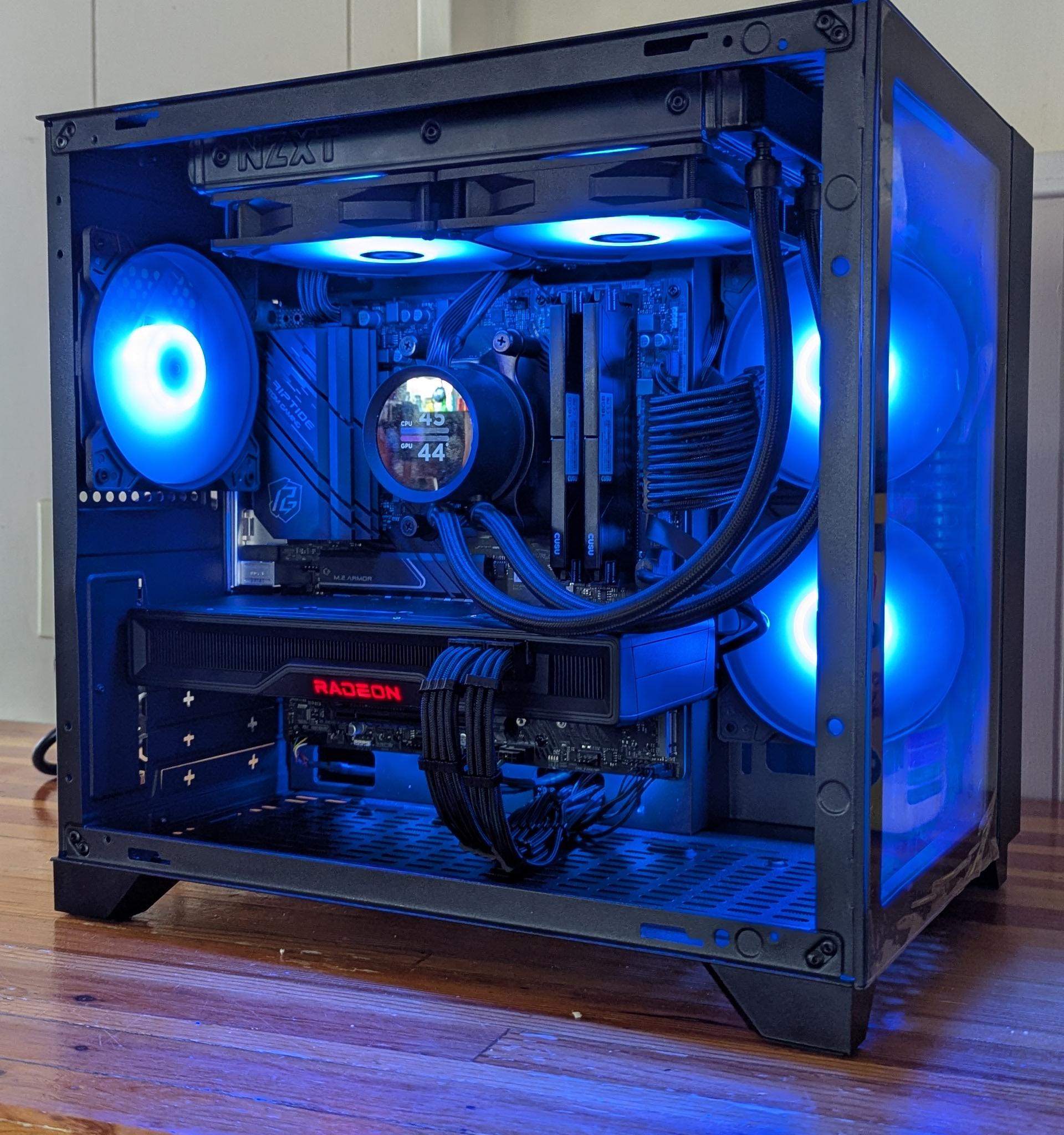 AMD RX 6750 XT || Ryzen 5 5600 ||  Compact 1440p Gaming PC
