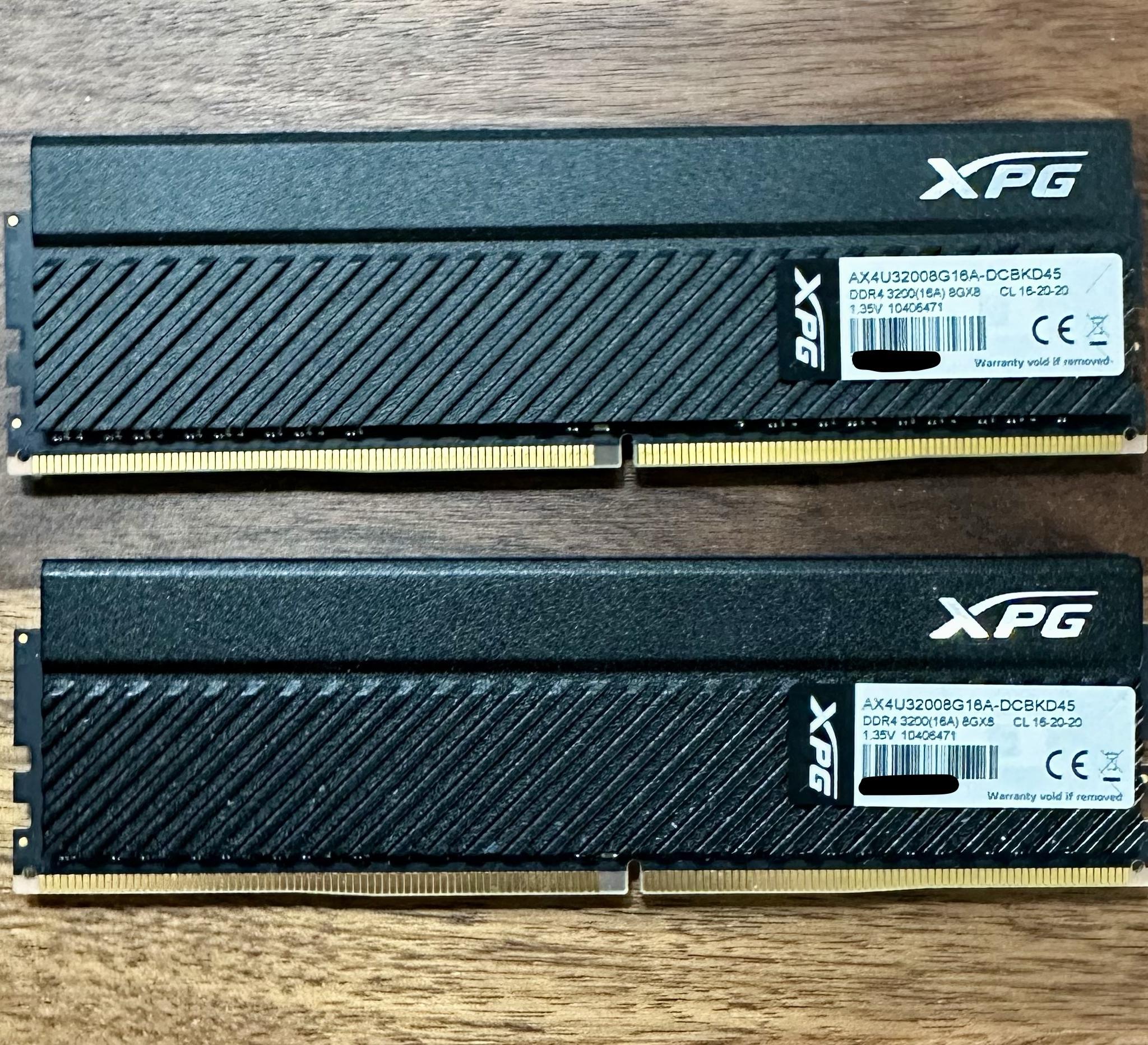 XPG GAMMIX D45 DDR4 3200MHz 16GB (2x8GB)