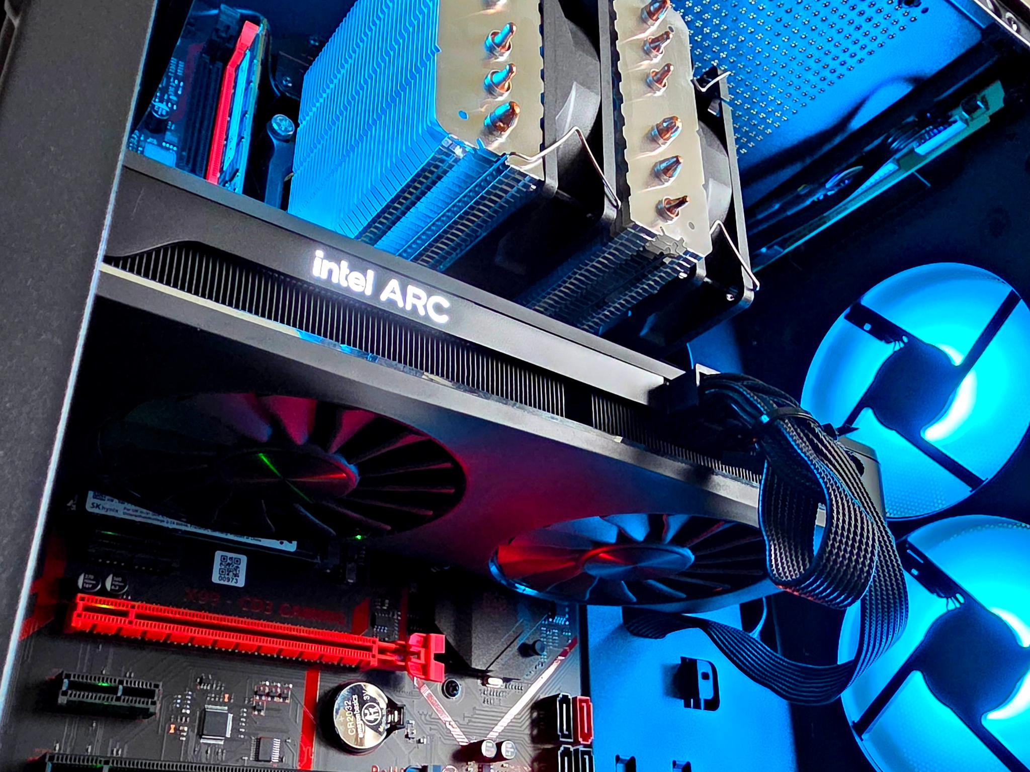 Intel Arc A750 8 GB GPU| Intel Xeon E5-2666 V3 10-Core CPU | 32 GB Ram DDR3 | 512 GB SSD