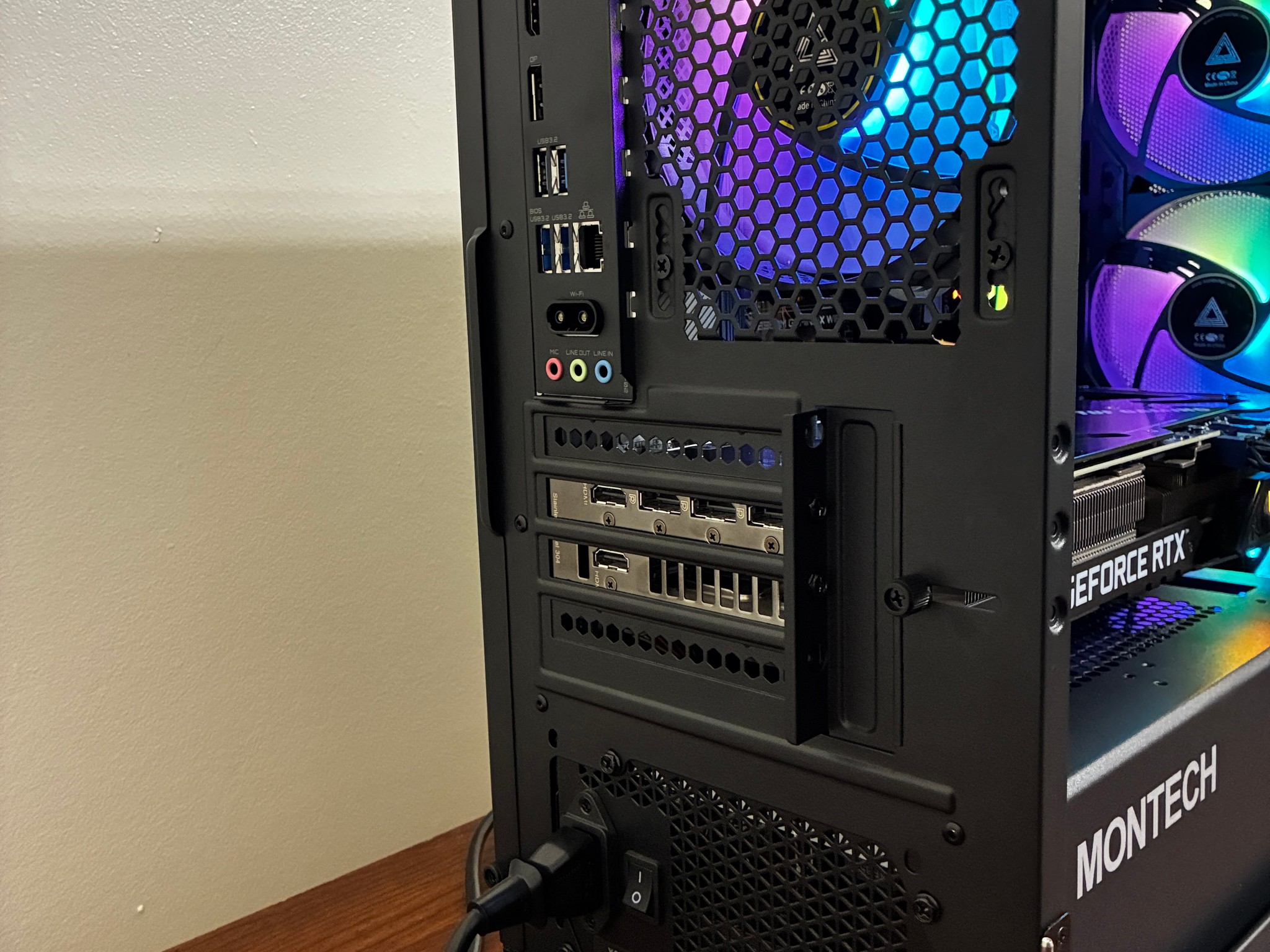 M-ATX PC | RTX 3080 🔥| Ryzen 5500 | 16gb DDR4 | 1tb N ME SSD | Micro ATX