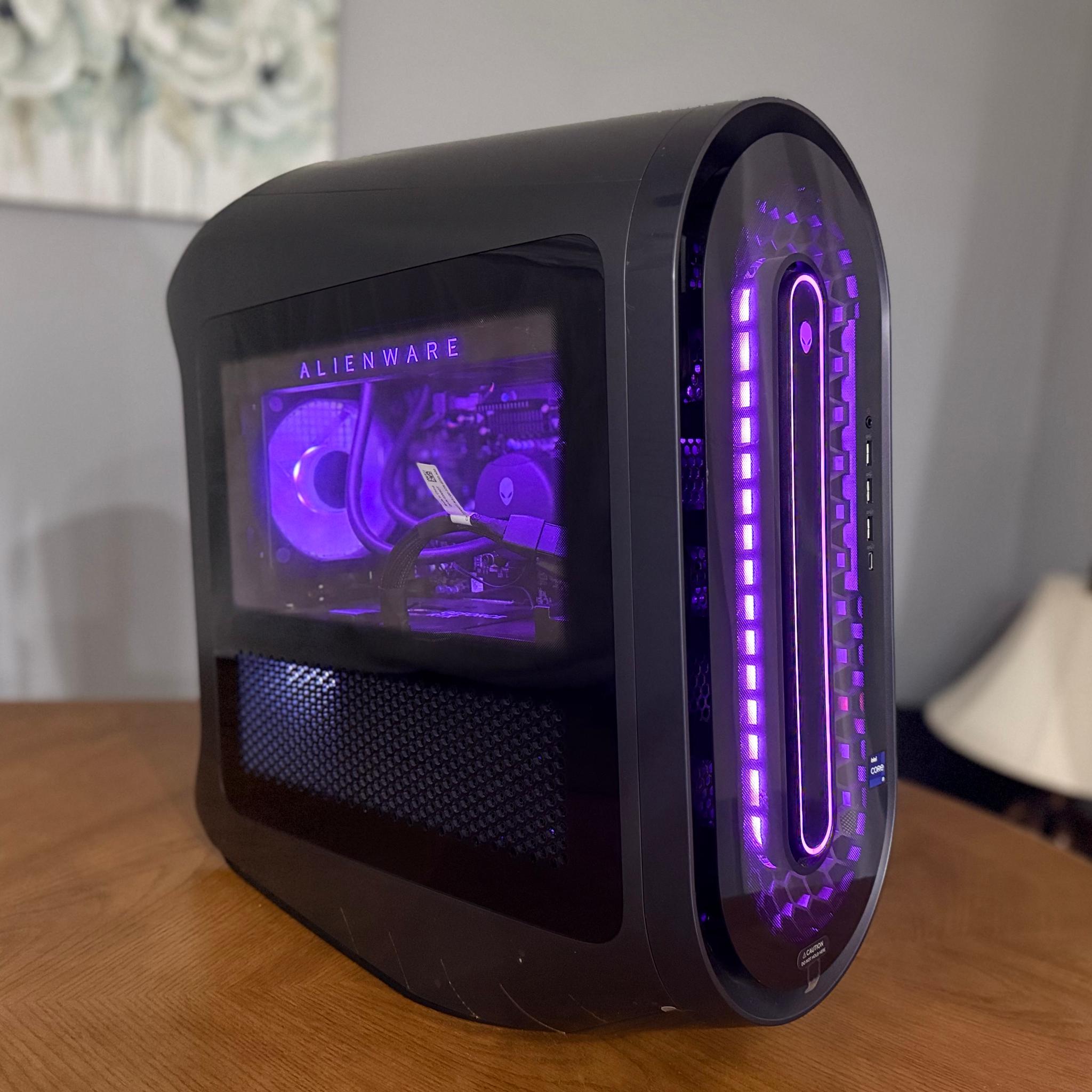 Alienware Aurora R15 | RTX 4080 16GB | i9-13900KF | 32GB RAM | 2TB