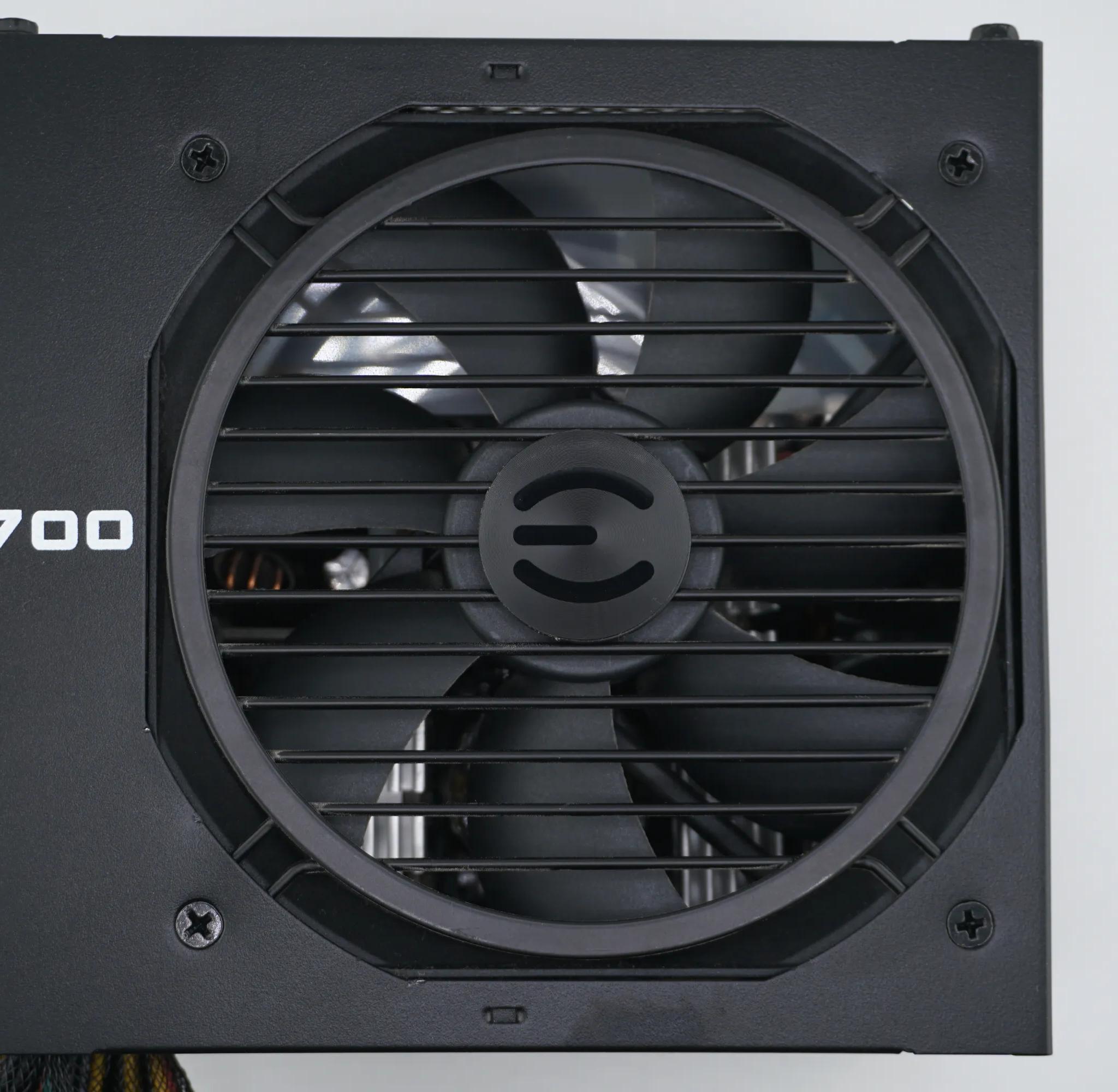 EVGA 700W B1 80+ Bronze Power Supply P/N 100-B1-0700-K1