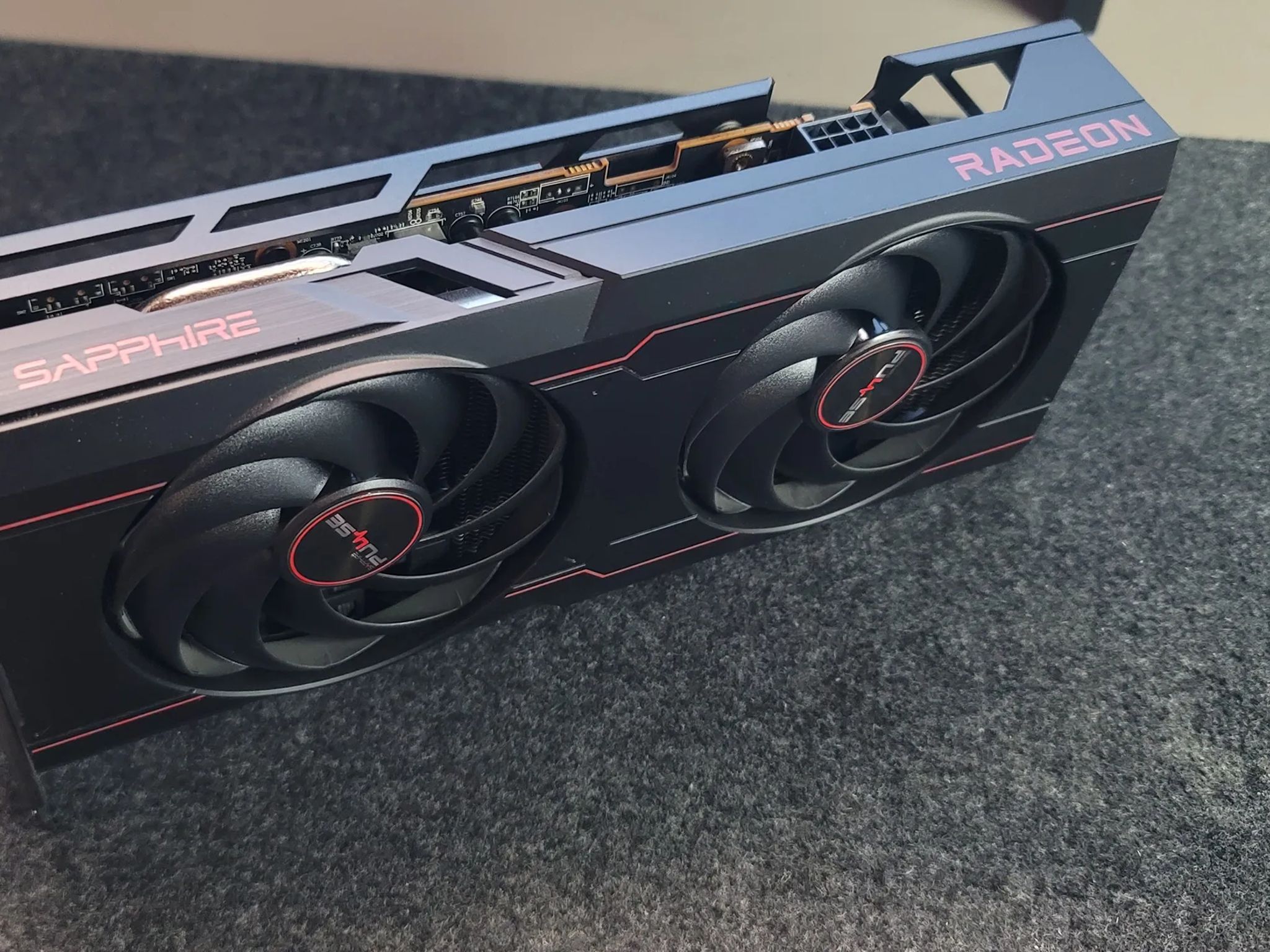 SAPPHIRE PULSE AMD Radeon RX 6600 XT GDDR6 8GB Graphics Card