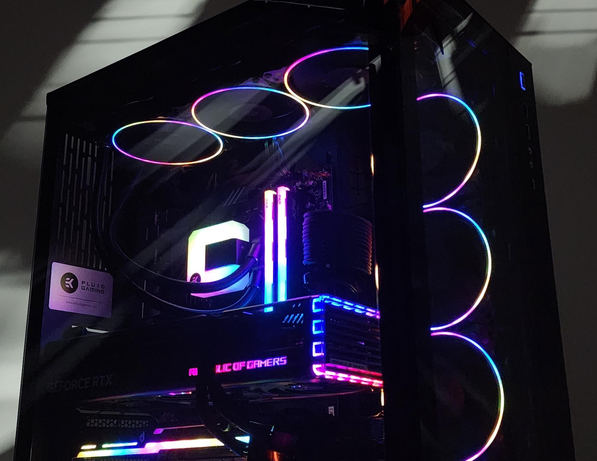 Gaming PC Ryzen 7 9700X 32GB RAM 2TB SSD RTX 4070 Ti 12GB Windows 11 Computer