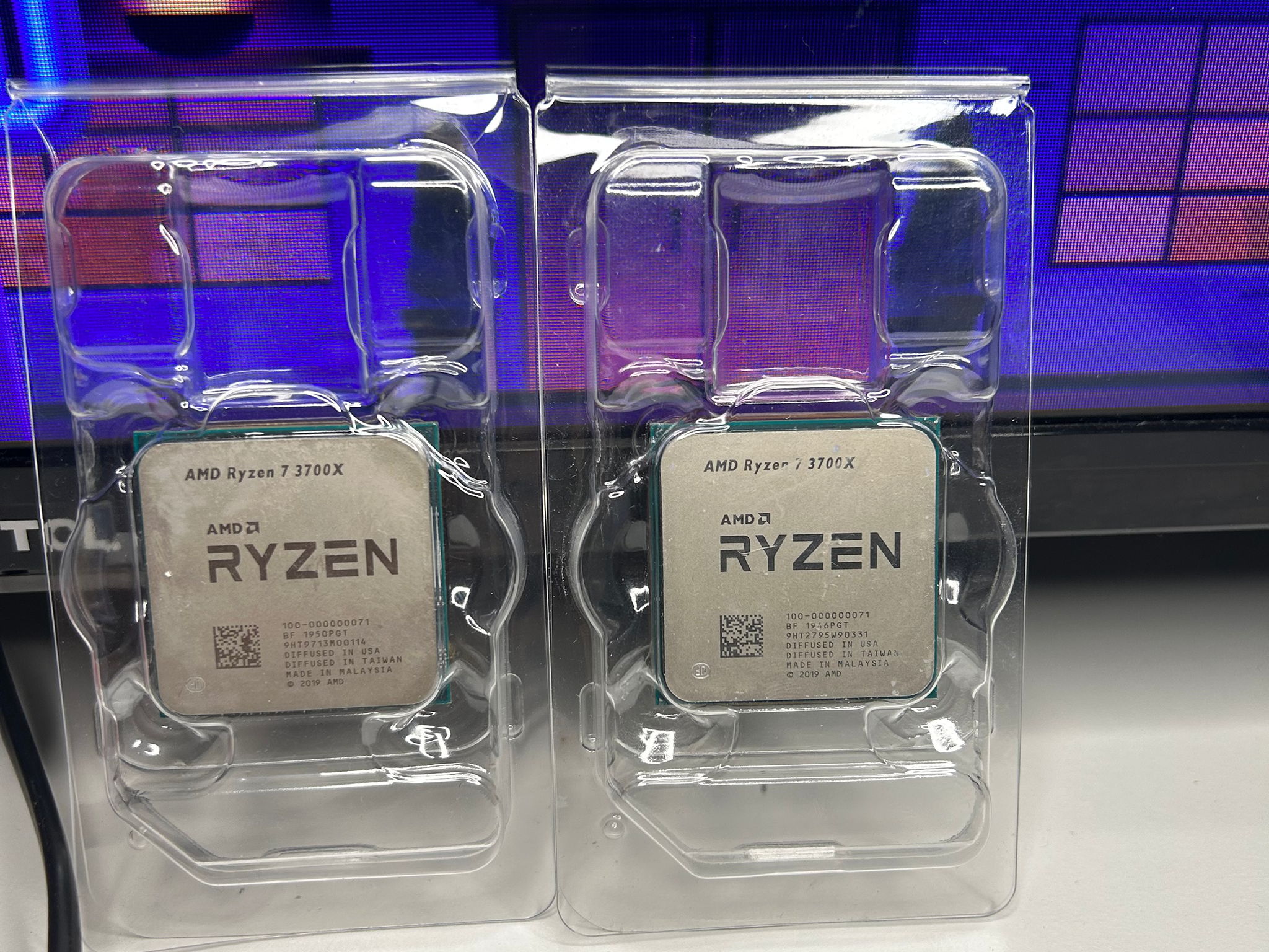 (2) AMD RYZEN 7 3700X (BENT PINS) 
