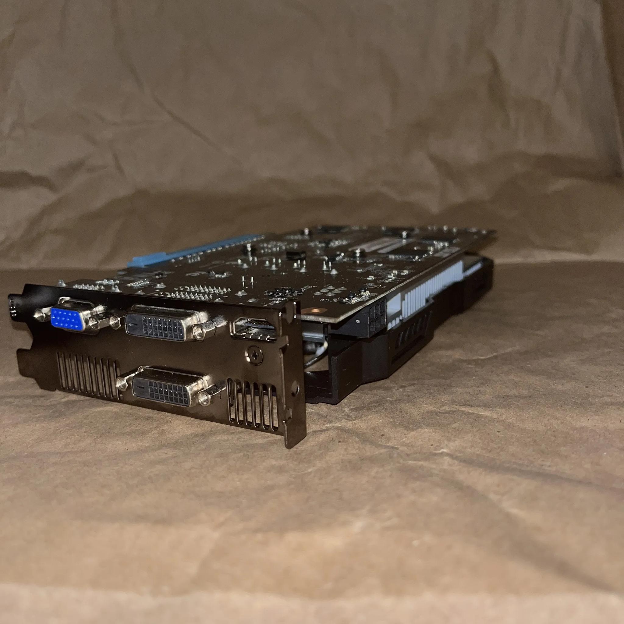 ASUS GTX 650 Ti OC 2GB