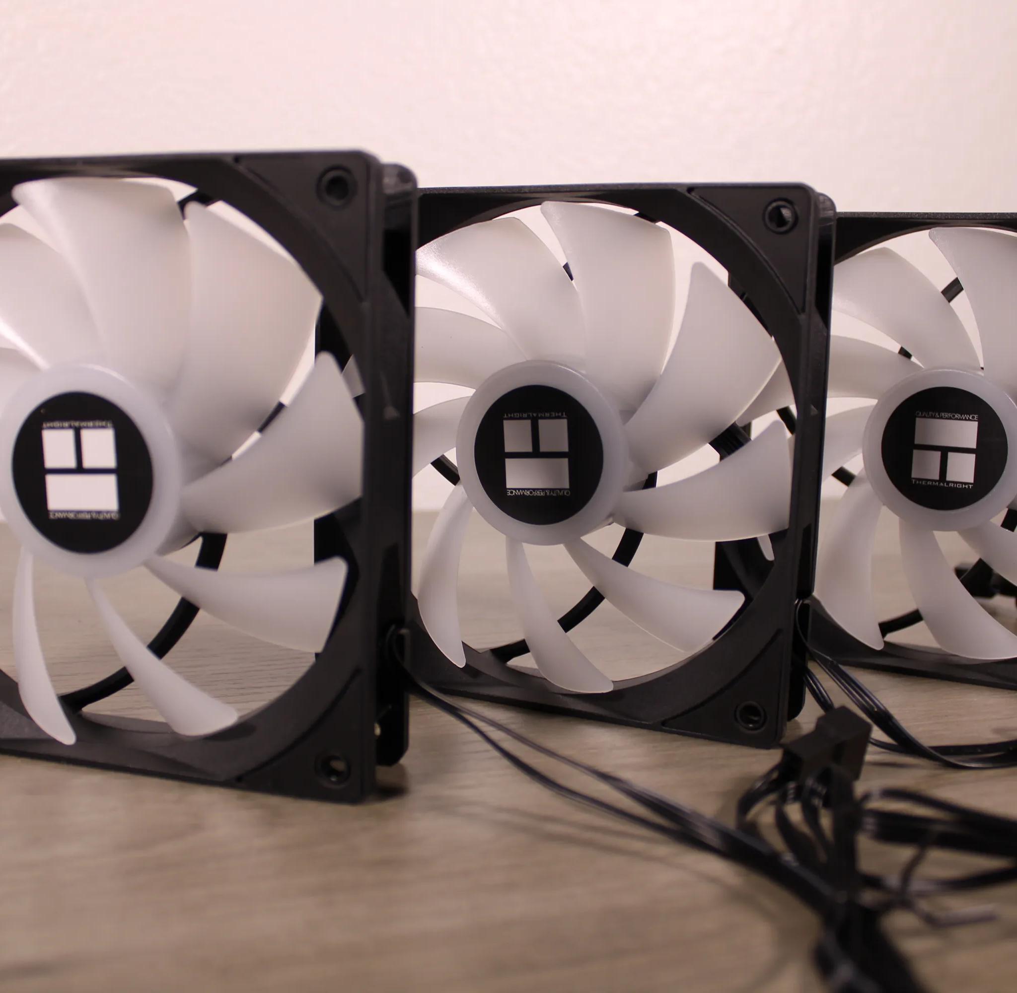 3 Thermaltake 120mm Case Fans| PWM ARGB Fans with S-FDB Bearings | BRAND NEW