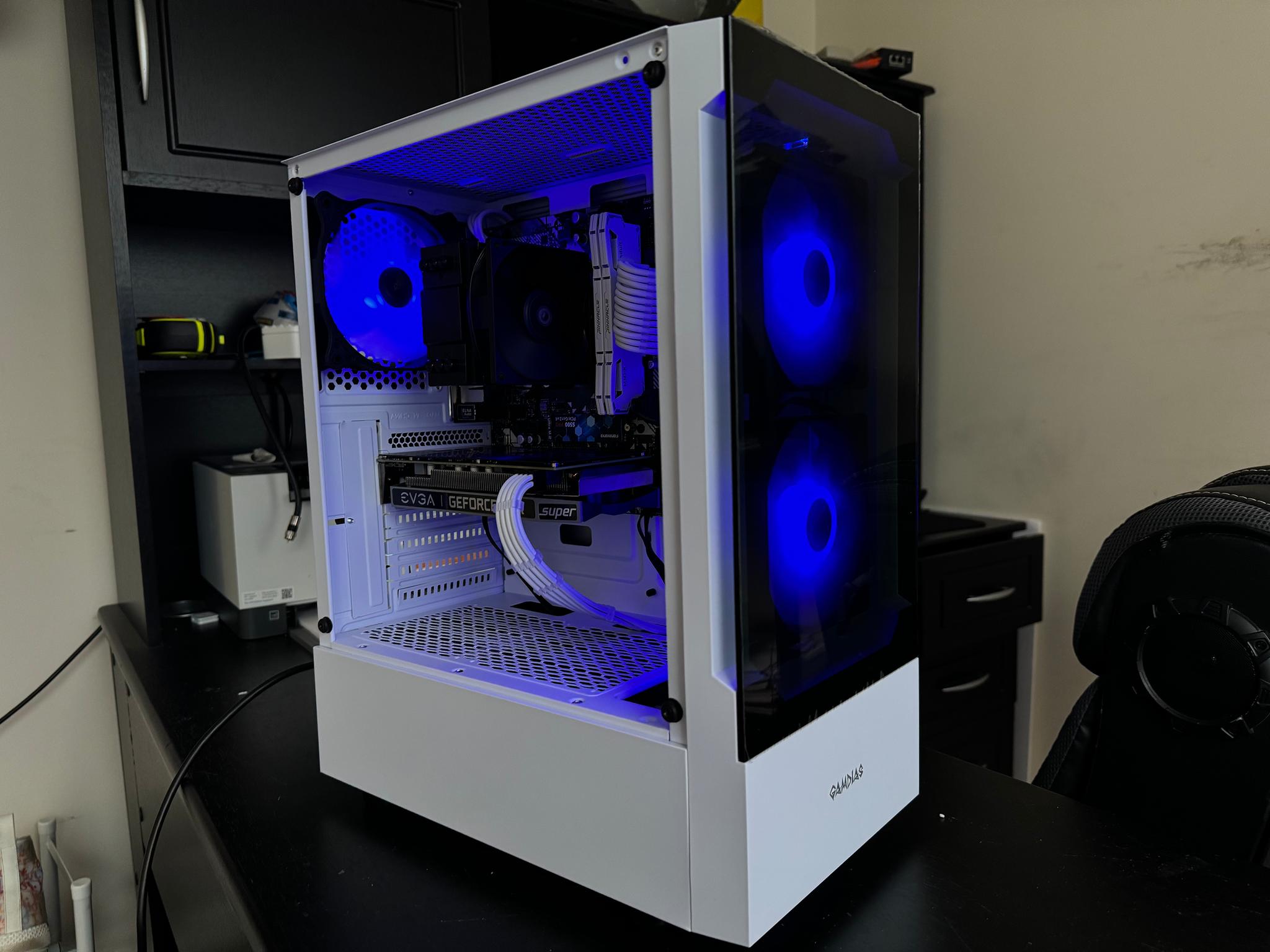 ❄️Ryzen 7 2700x Gtx 1660 Super Gaming Computer❄️