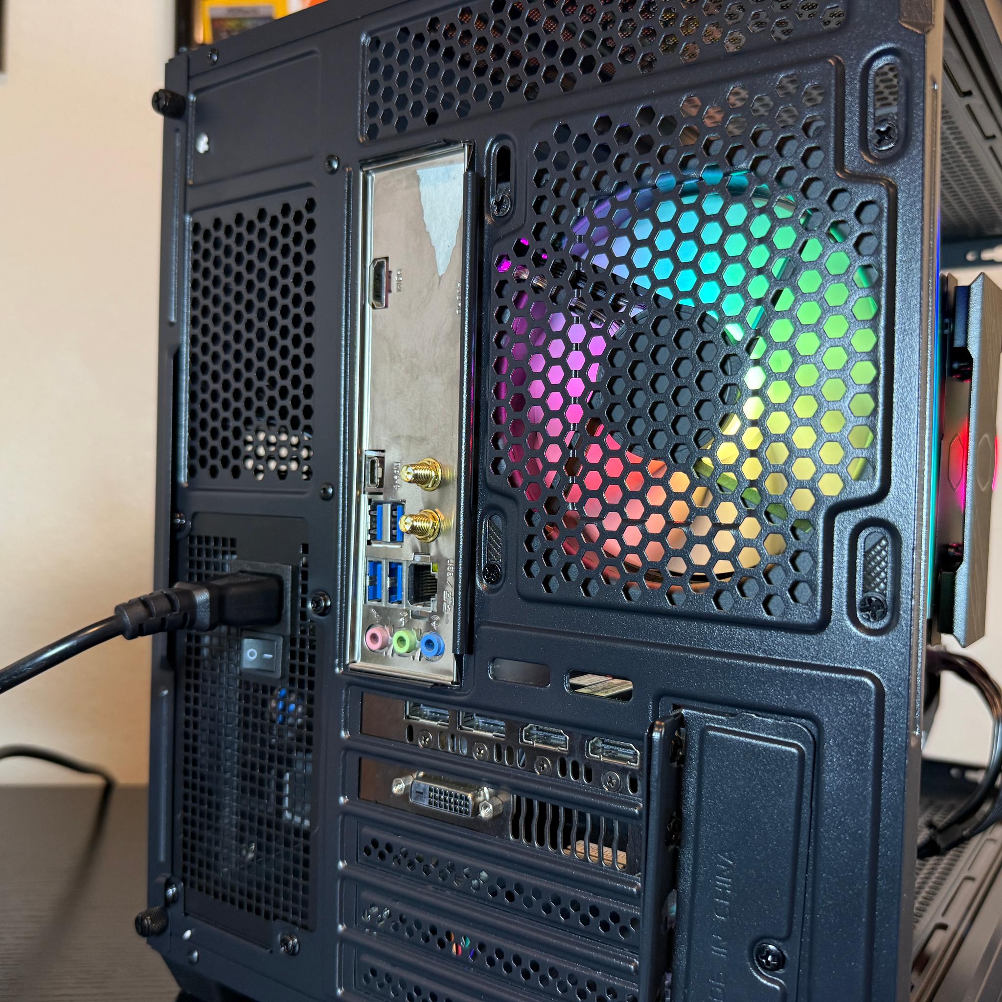 ⭐GTX 1070 Ti, Intel i5-9500, 16gb RAM, 512gb SSD⭐| Custom Gaming PC | Fortnite, Valorant, CS2, More!