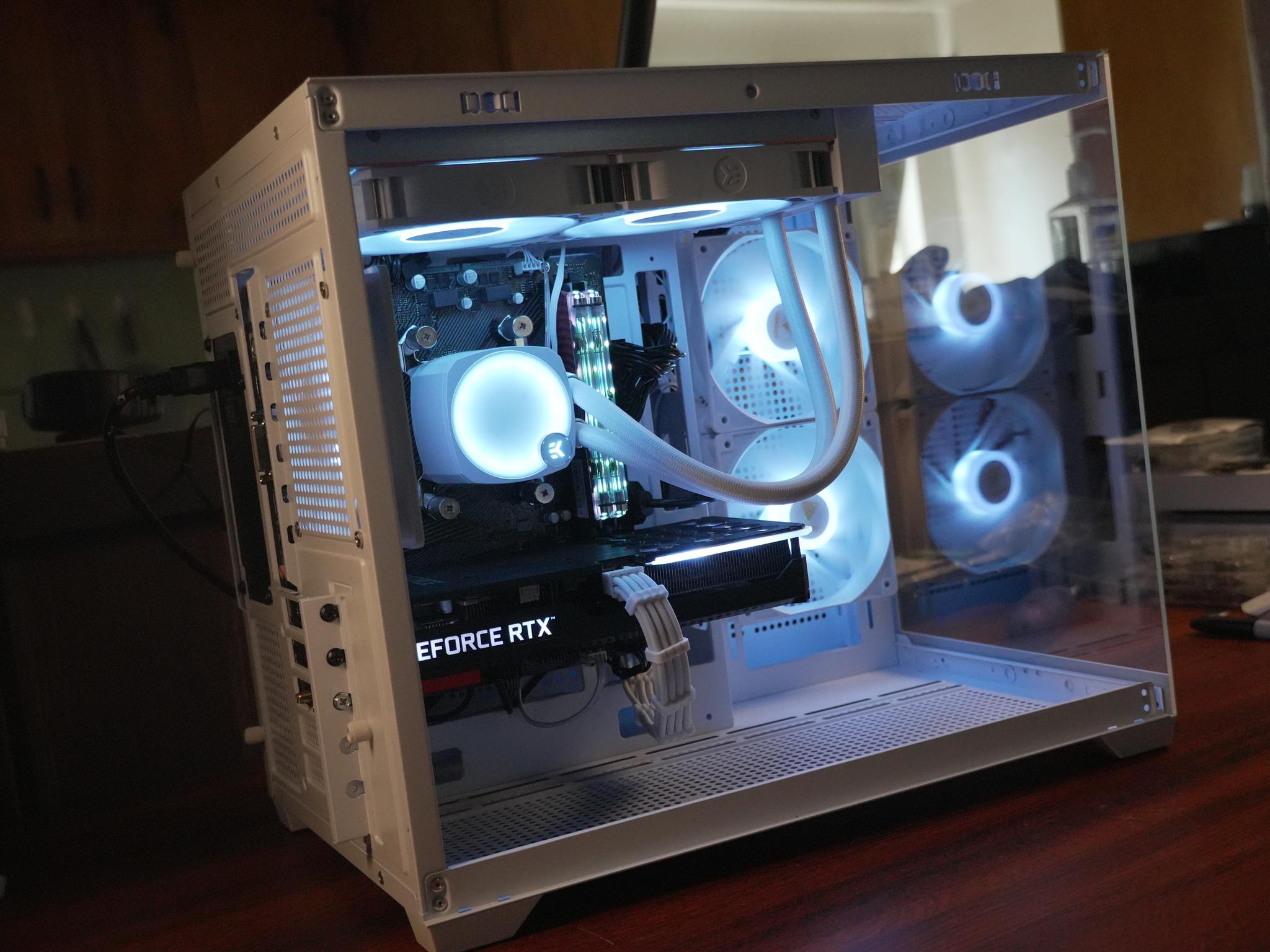 White Hollow |RTX 3060 TI|RYZEN 5 5600X|16GB DDR4|500GB SSD|WINDOWS 11 PRO ACTIVATED| WIFI & BT|