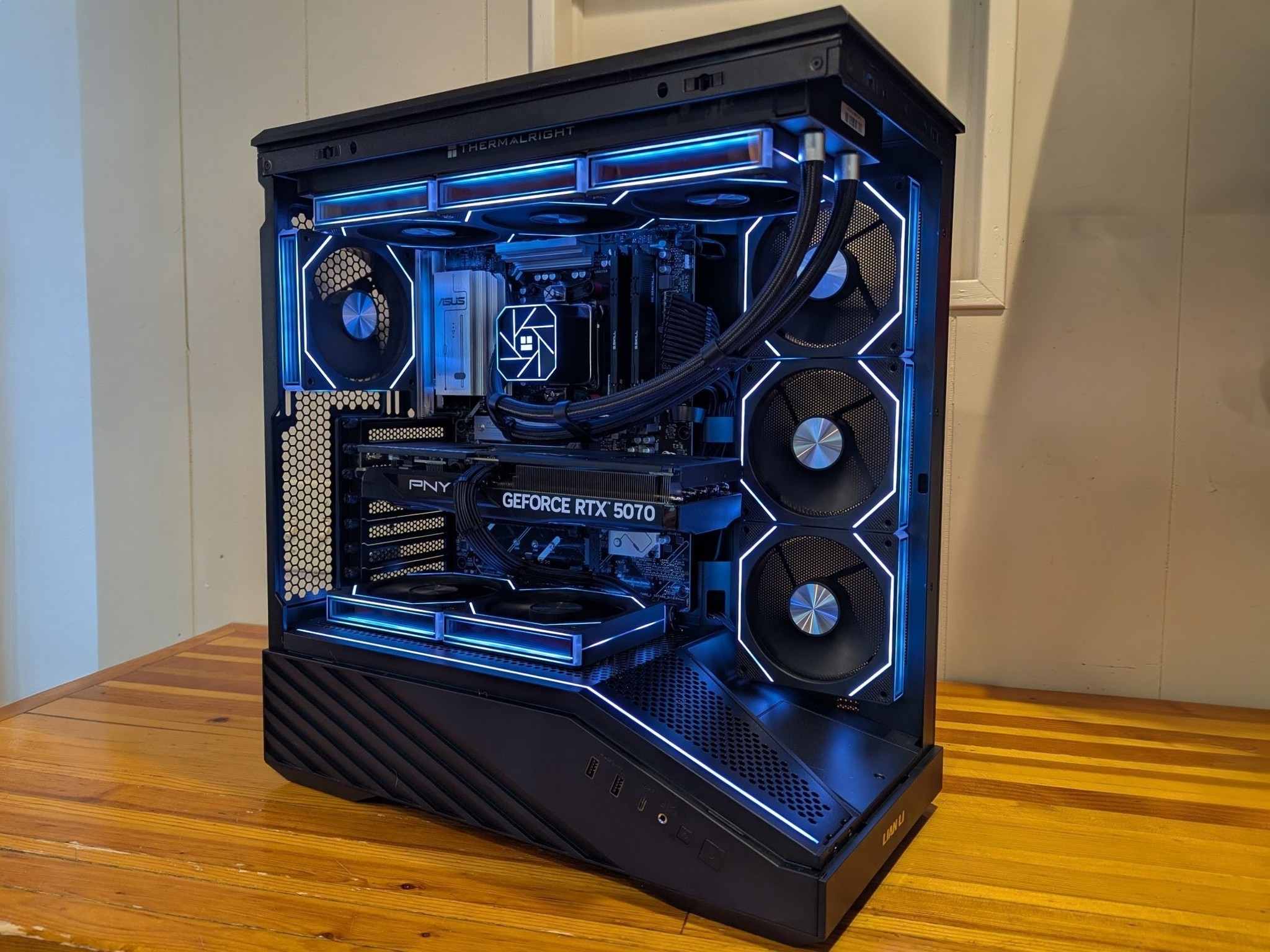 🖤 Ryzen 5 9600X | RTX 5070 | 32GB DDR5 | 1440p Gaming PC 🖤
