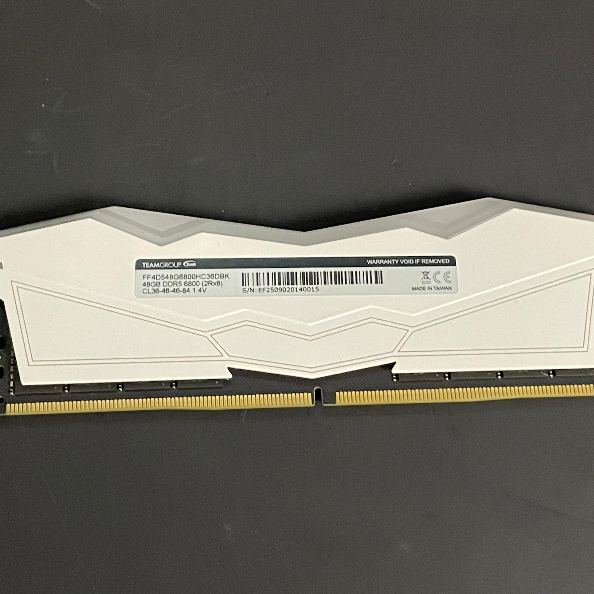 Teamgroup 48GB (1x48GB) 6800MT T-Force Delta RGB DDR5