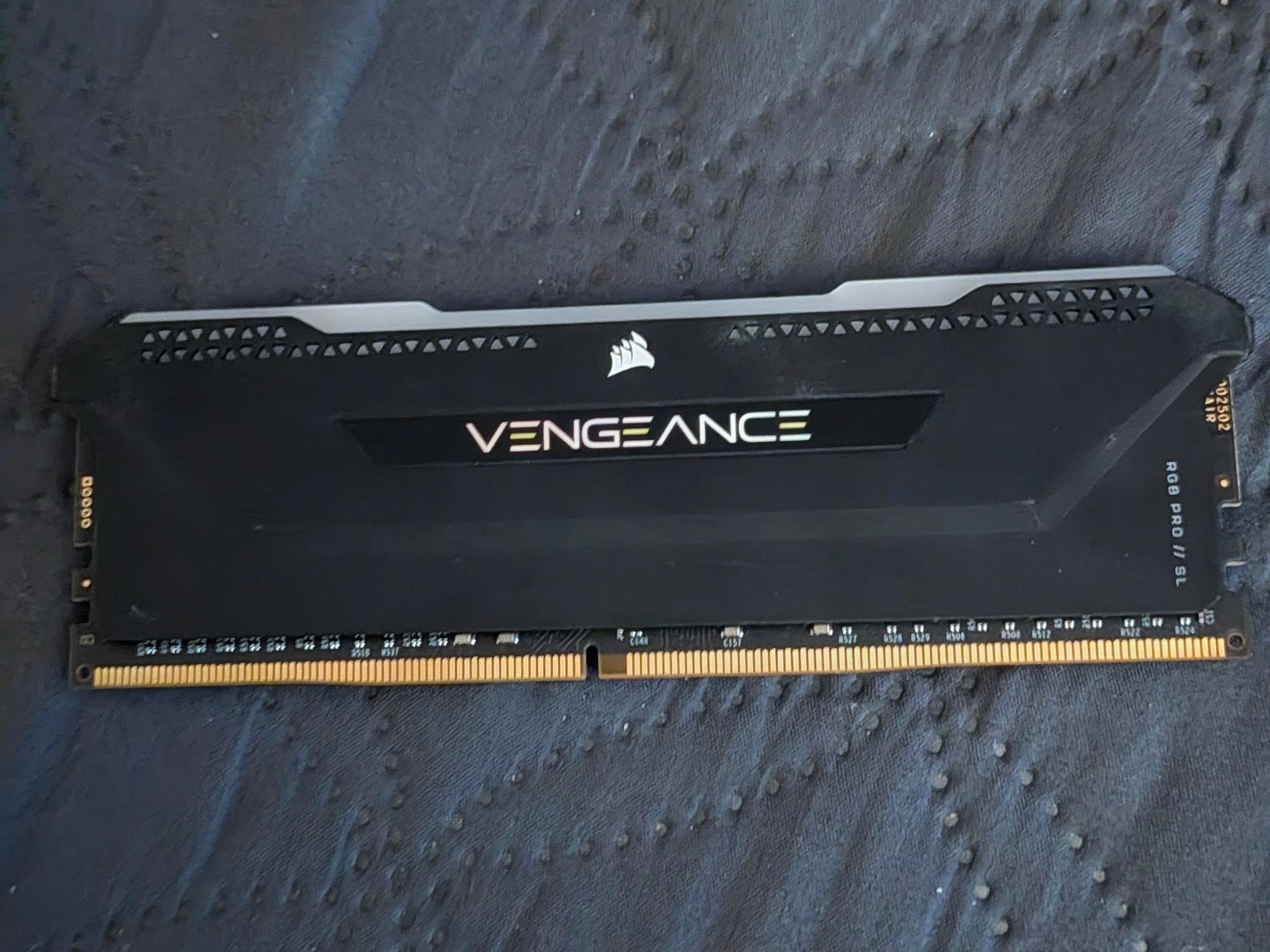 corsair vengeance ddr4 64 gb