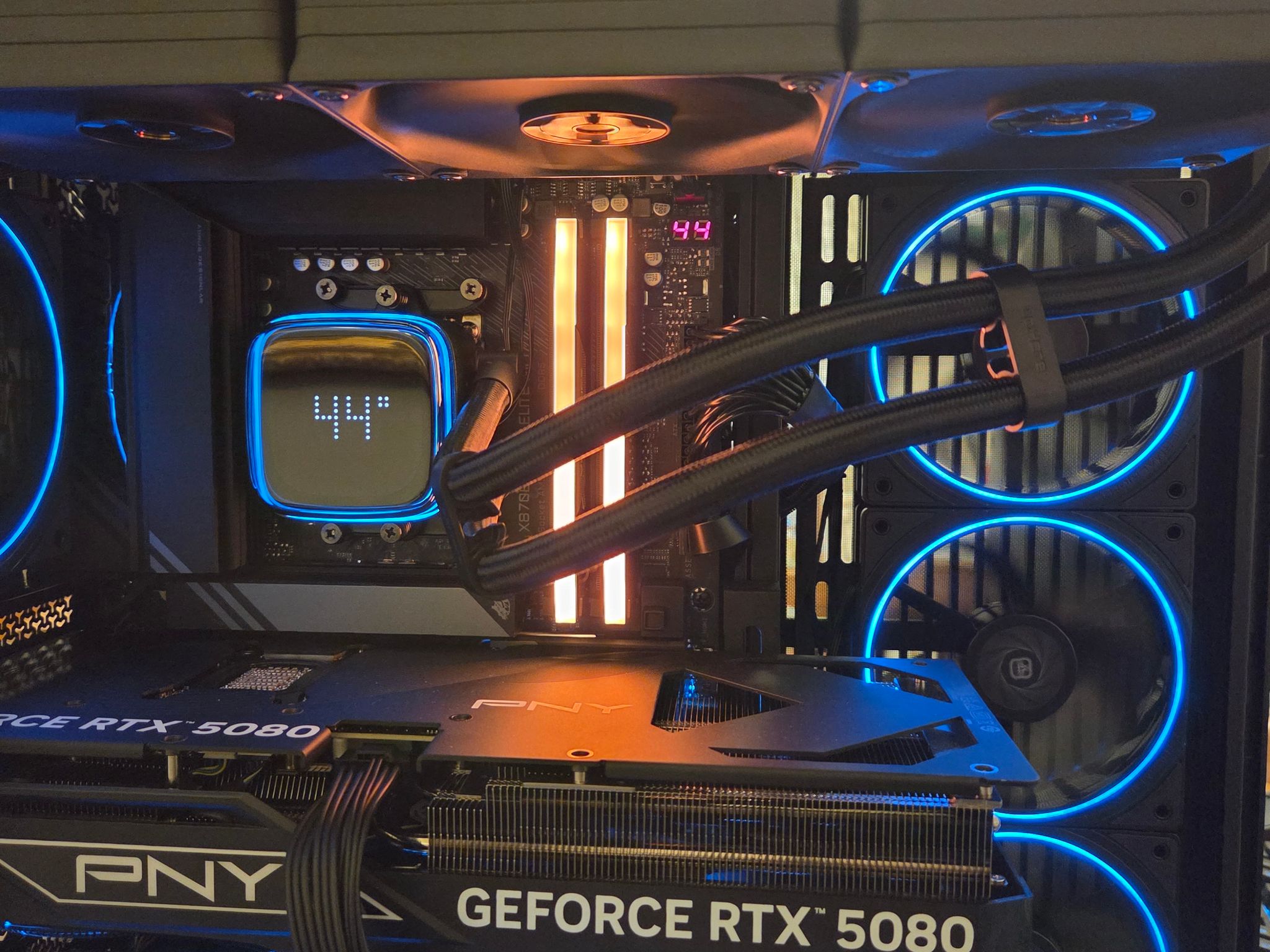 🎮Pro Gamer🎮AMD Ryzen 9 9900x3D | RTX 5080 16GB | 32GB DDR5 6400MT/s | 2TB NVMe | RGB Win11+Wifi