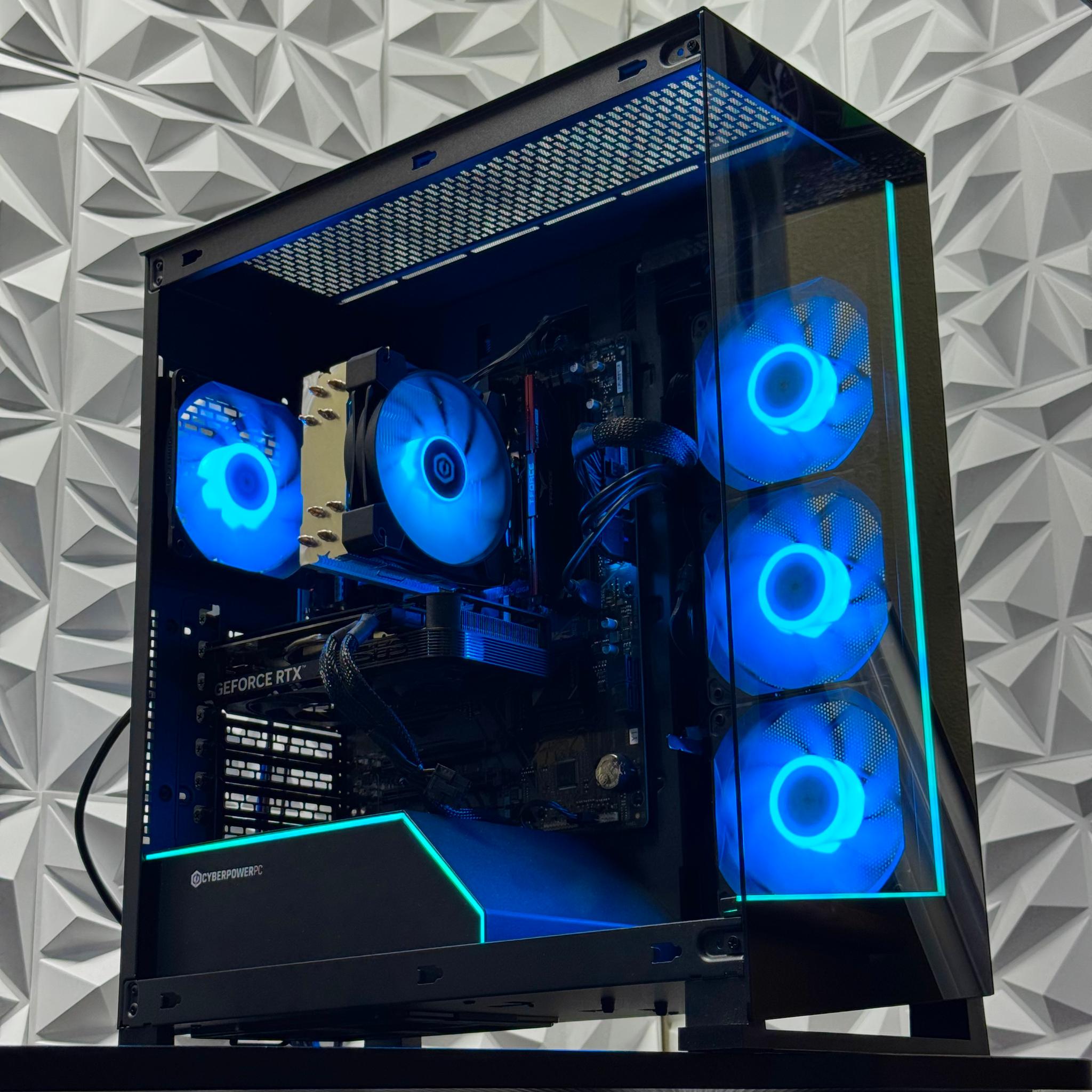 Ryzen 7 8700F / 16GB 6000MHz DDR5 / RTX 4060 / 500GB Crucial SSD / windows 11 home
