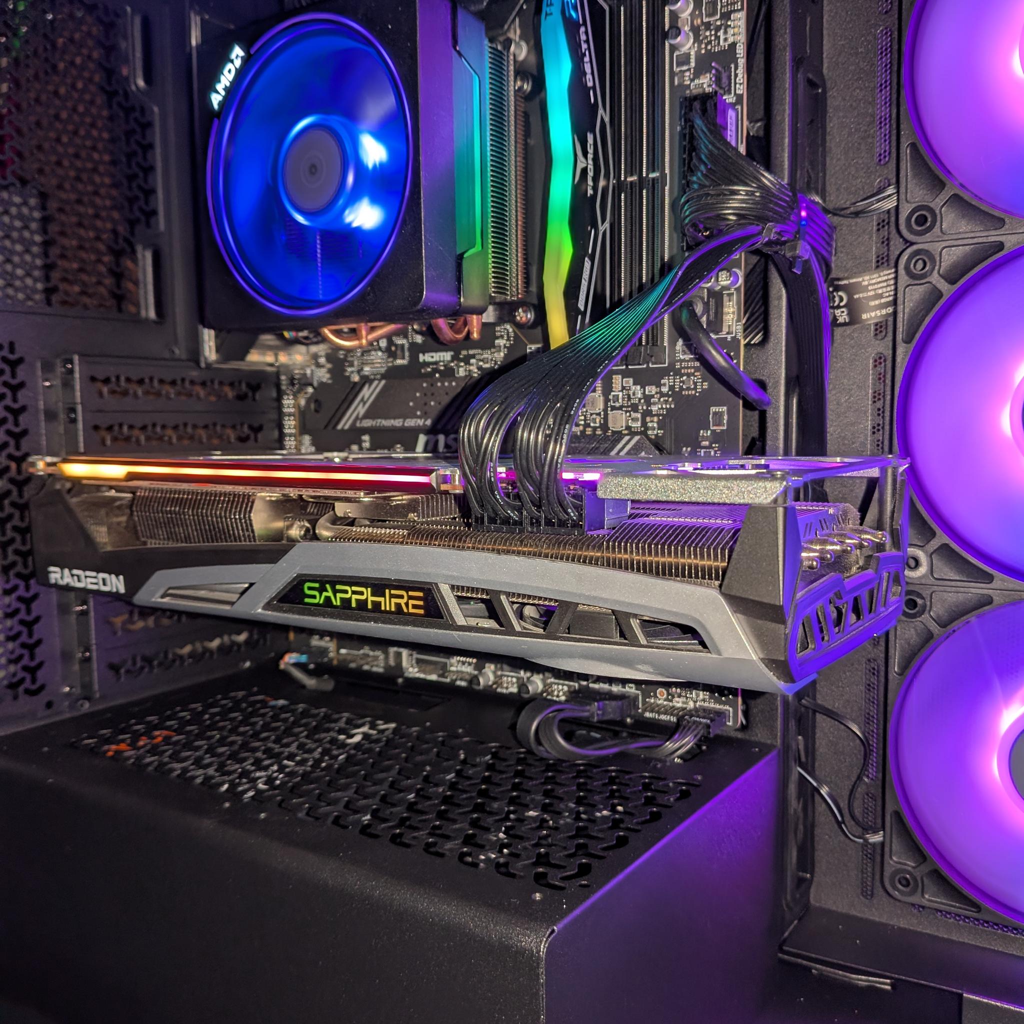7600X3D | RX 6800 XT | 16GB | 1 TB | 750W GOLD
