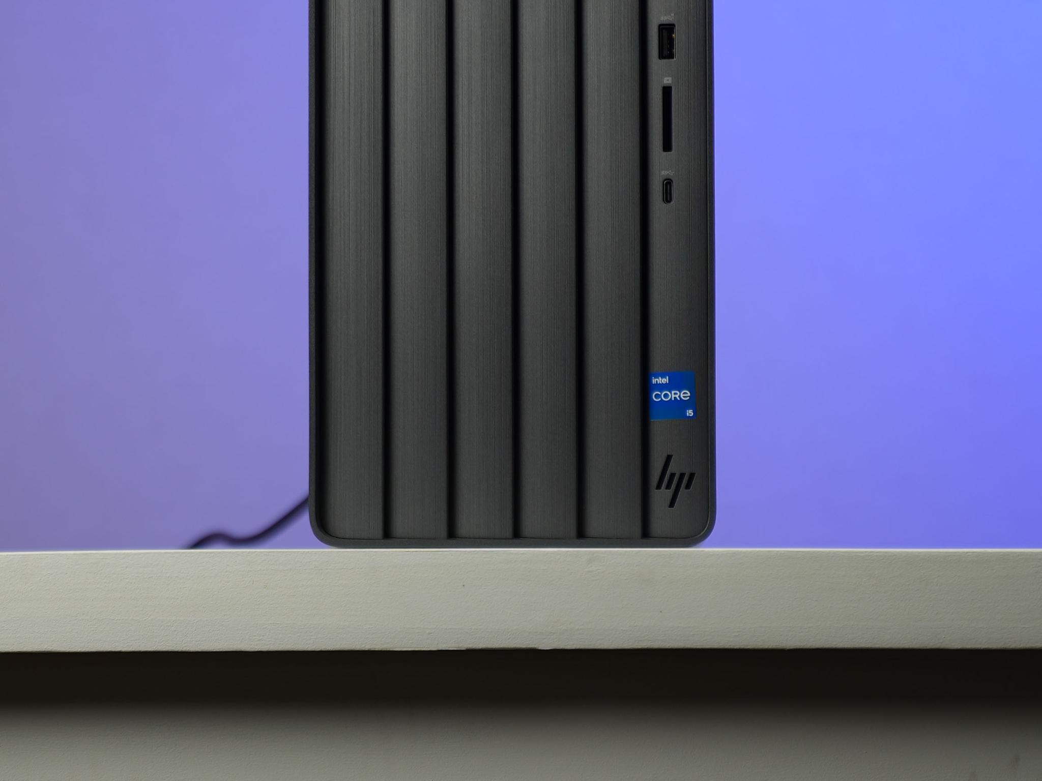 “OMENFORM 6” RTX 5050 Intel Core i5 14400f 32GB 1TB Windows 11 Gaming PC Powerstation