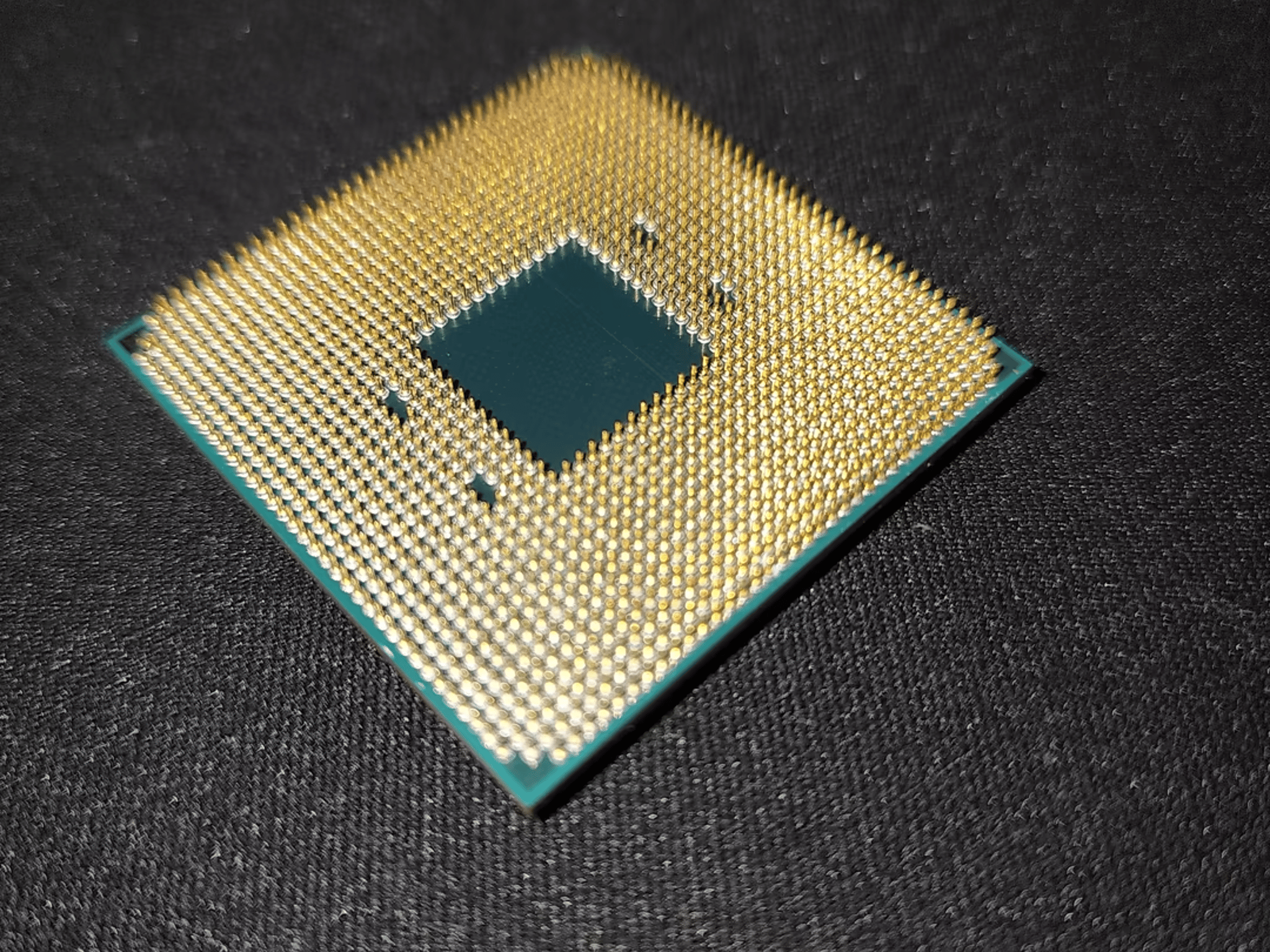AMD Ryzen 9 3900x 