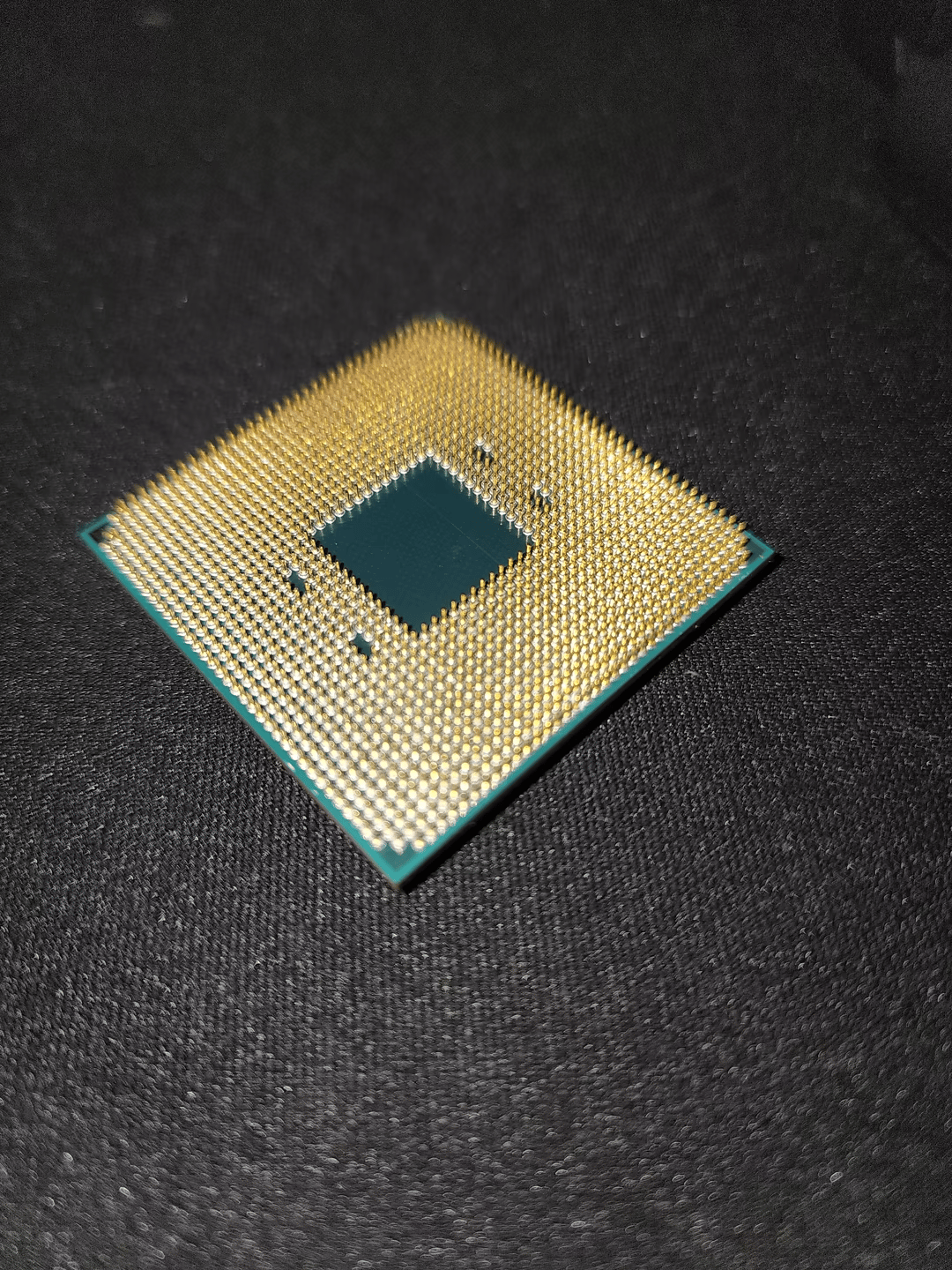 AMD Ryzen 9 3900x 