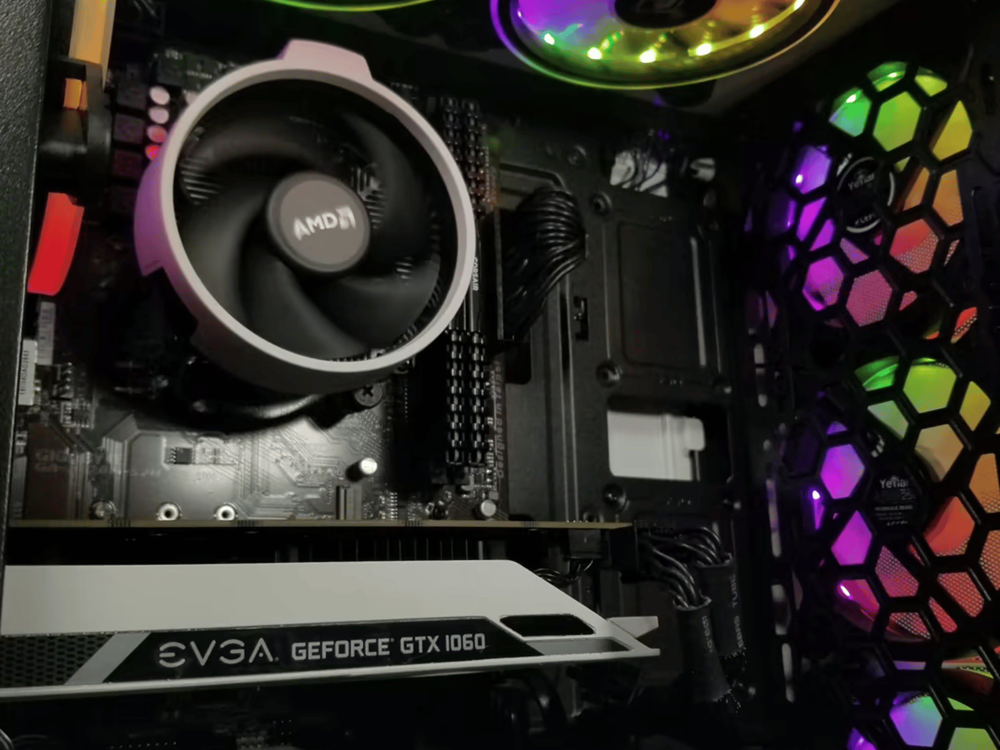AMD Ryzen 5 2600 // EVGA GeForce GTX 1060 // Corsair LPX 16GB 3000MHz