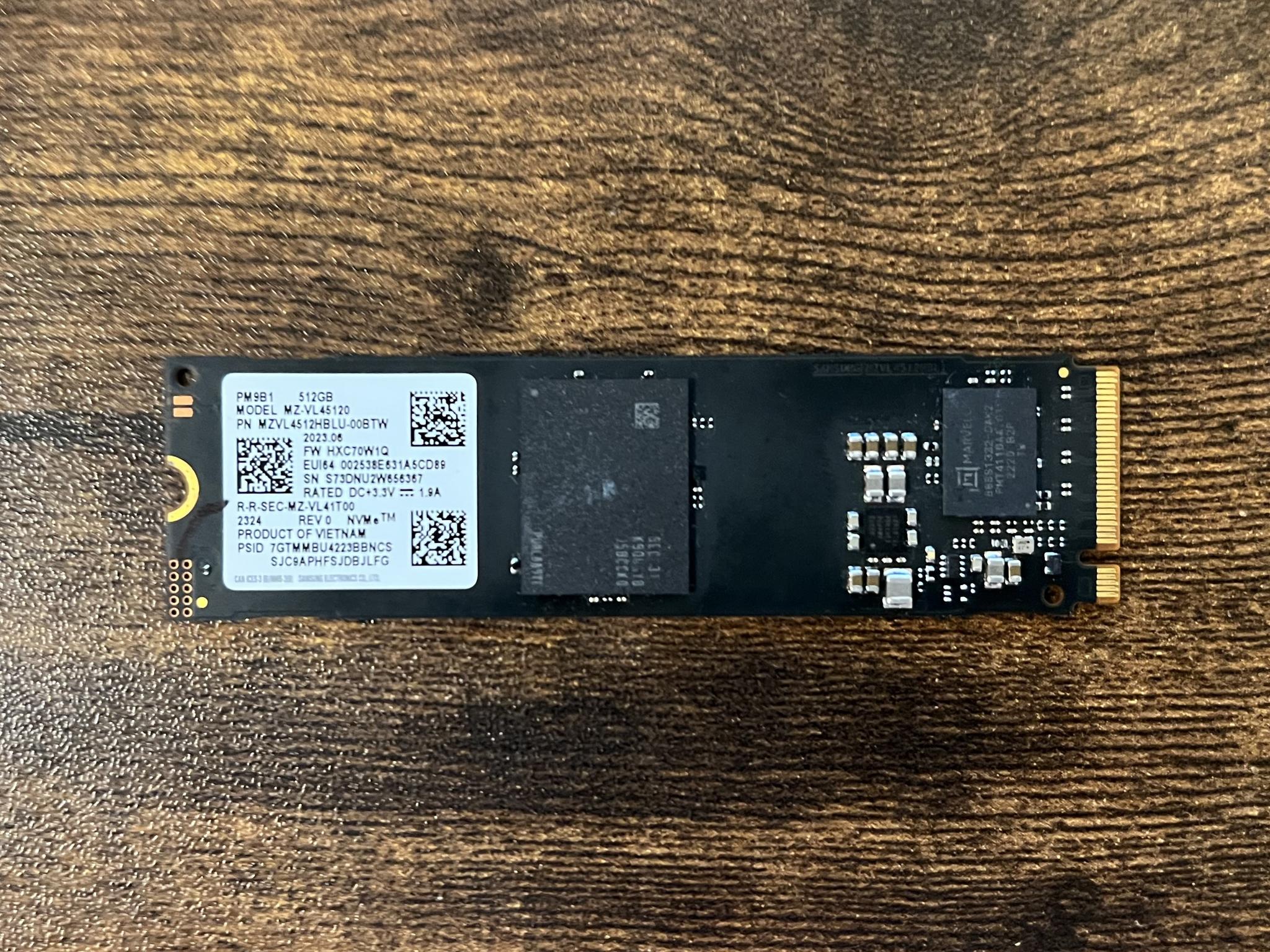 512GB PCIe Gen 4.0x4.0 M.2 NVMe SSD Samsung PM9B1 - 100% Health