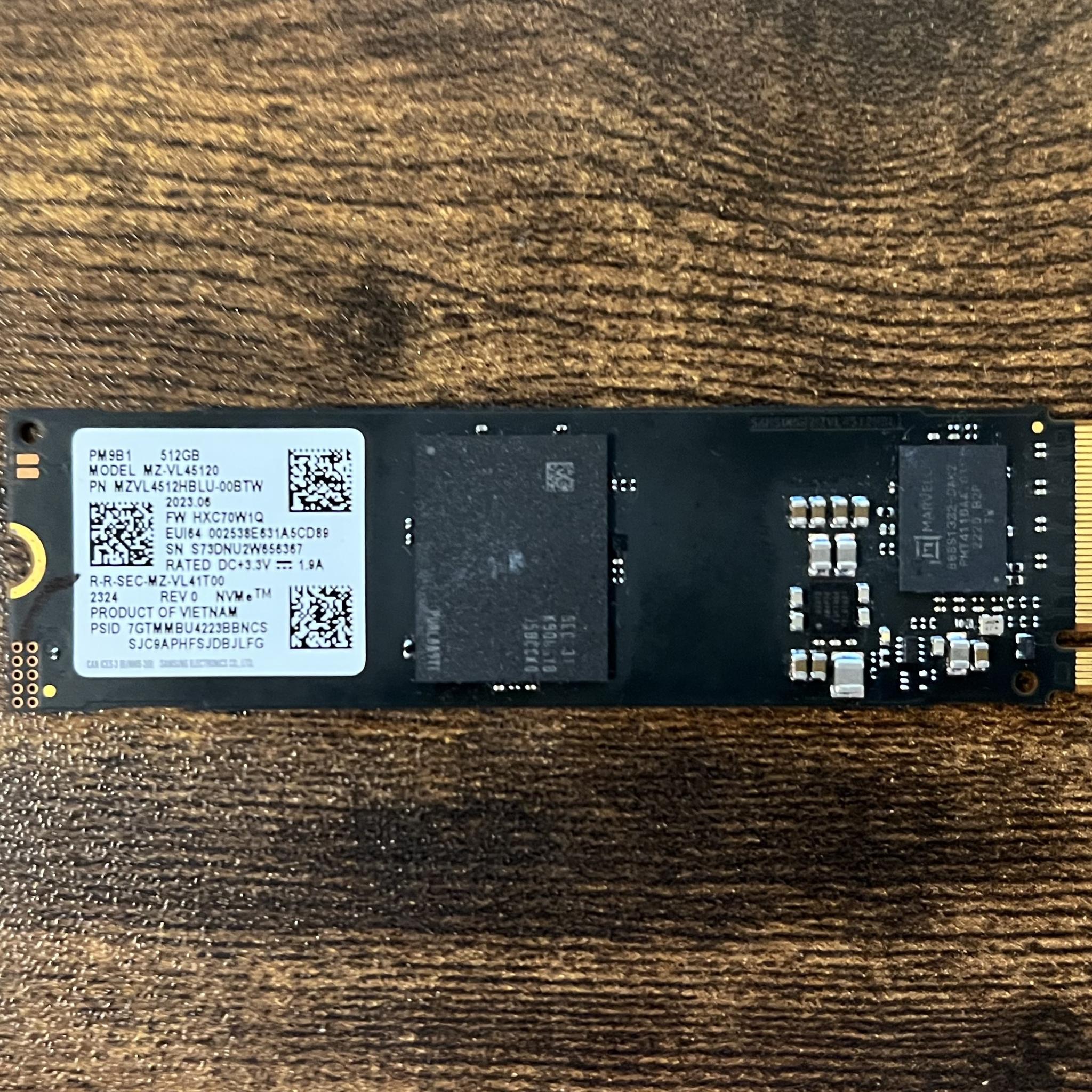 512GB PCIe Gen 4.0x4.0 M.2 NVMe SSD Samsung PM9B1 - 100% Health