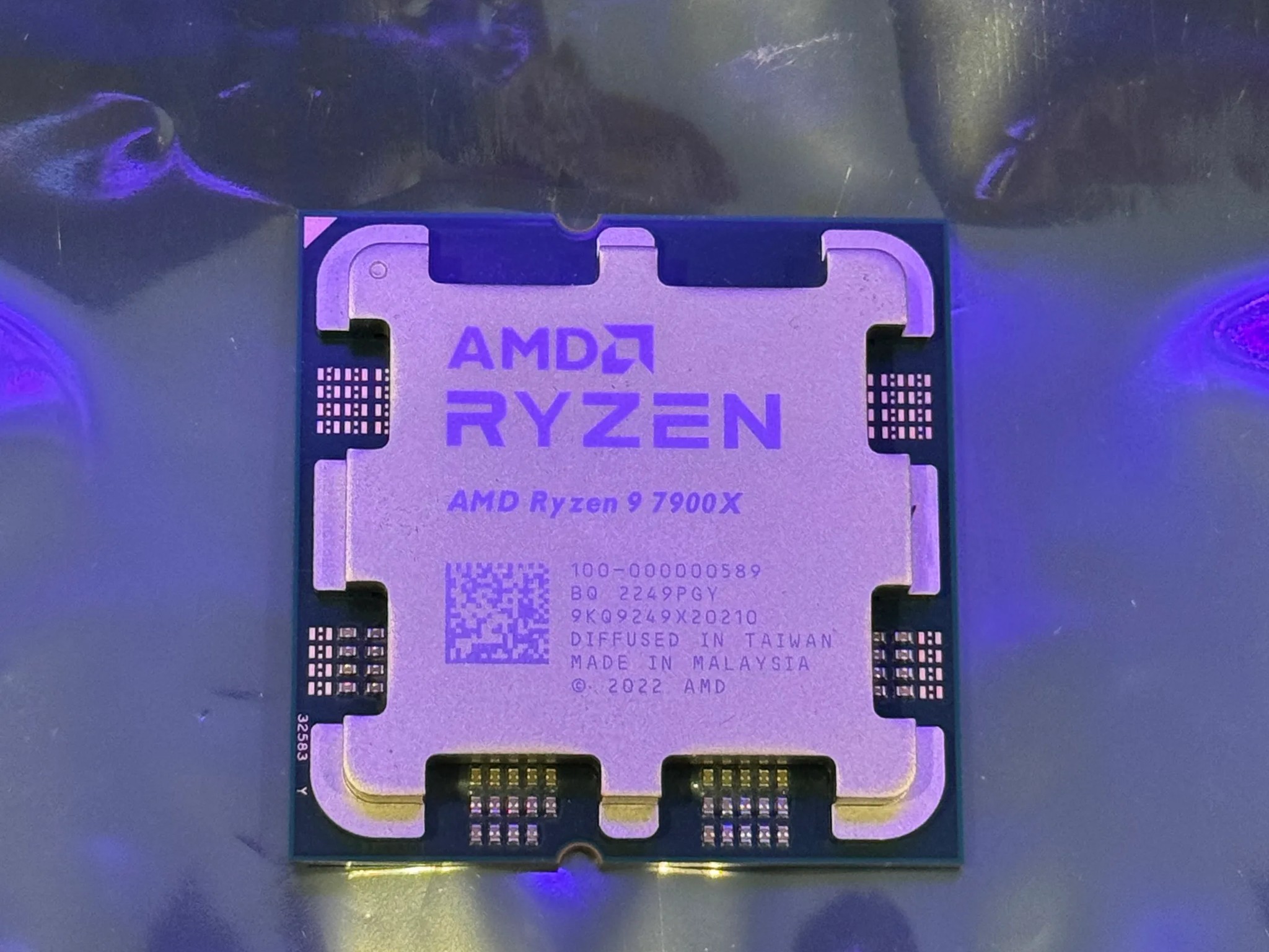 AMD Ryzen 9 7900X 12-Core 24-Thread Unlocked