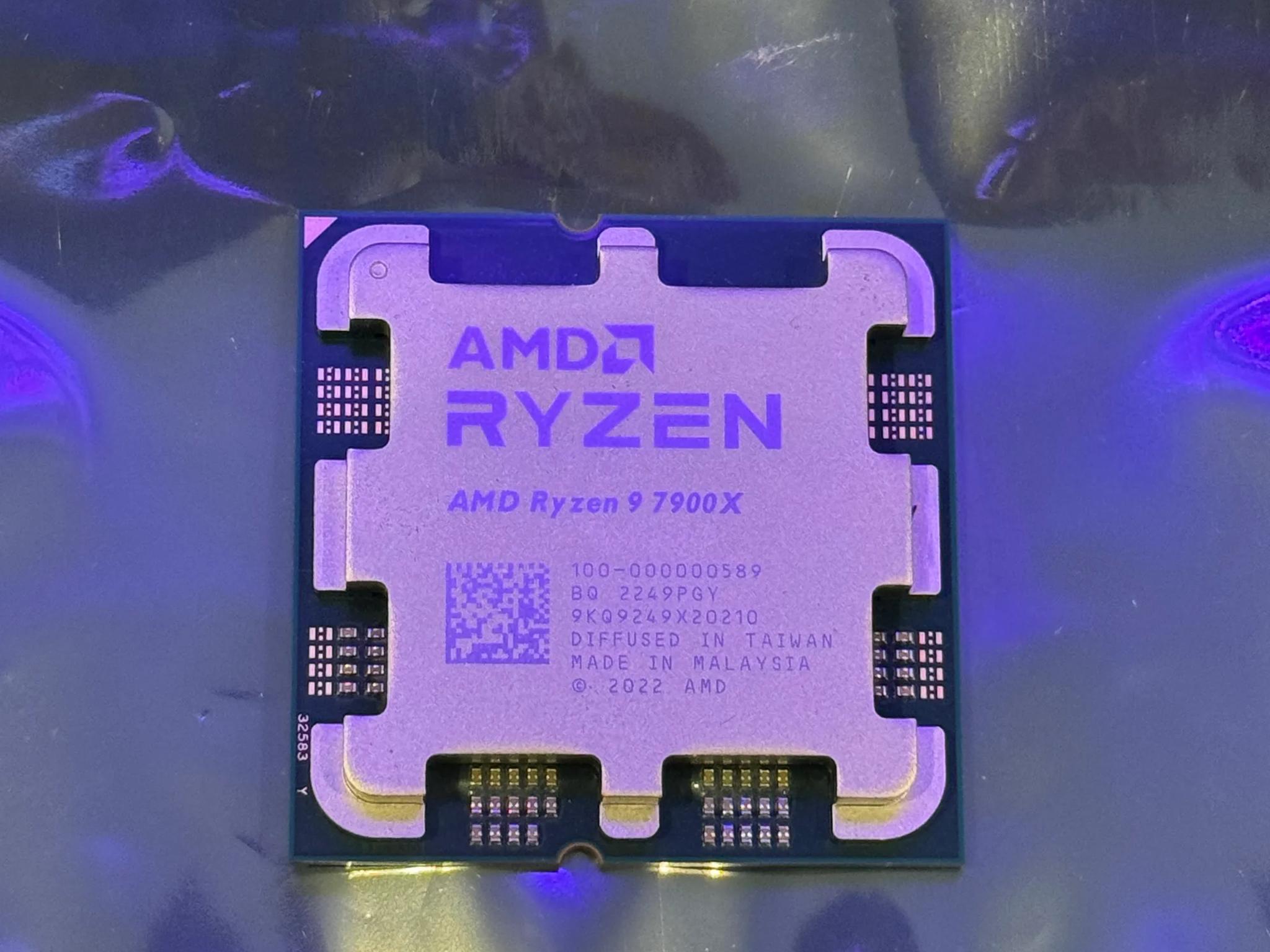 AMD Ryzen 9 7900X 12-Core 24-Thread Unlocked