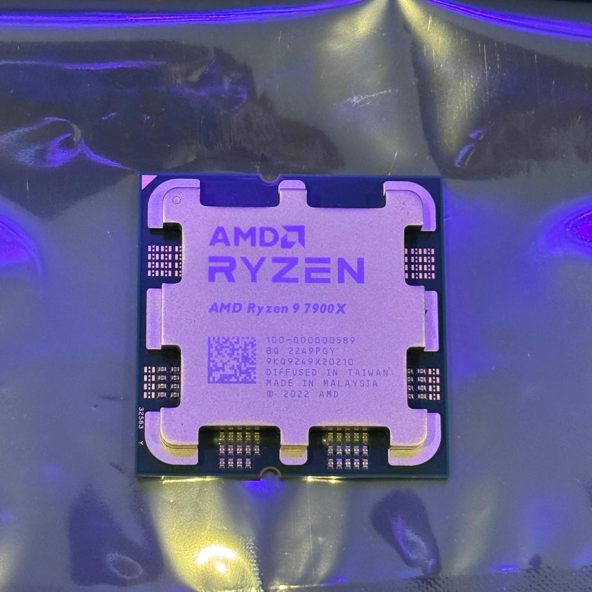 AMD Ryzen 9 7900X 12-Core 24-Thread Unlocked