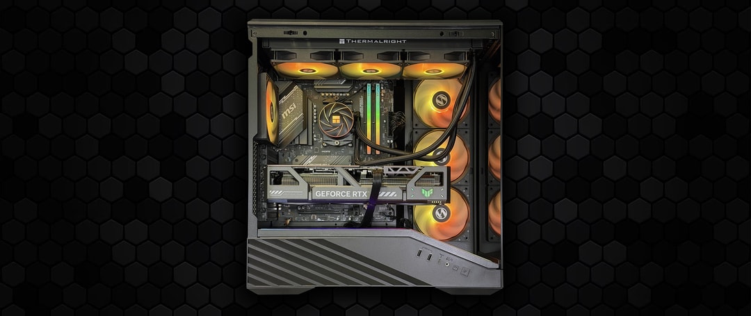 Ryzen 9 9950X3D | RTX 5090 32GB | 32GB DDR5 (6000 MT/s) | 2TB SSD