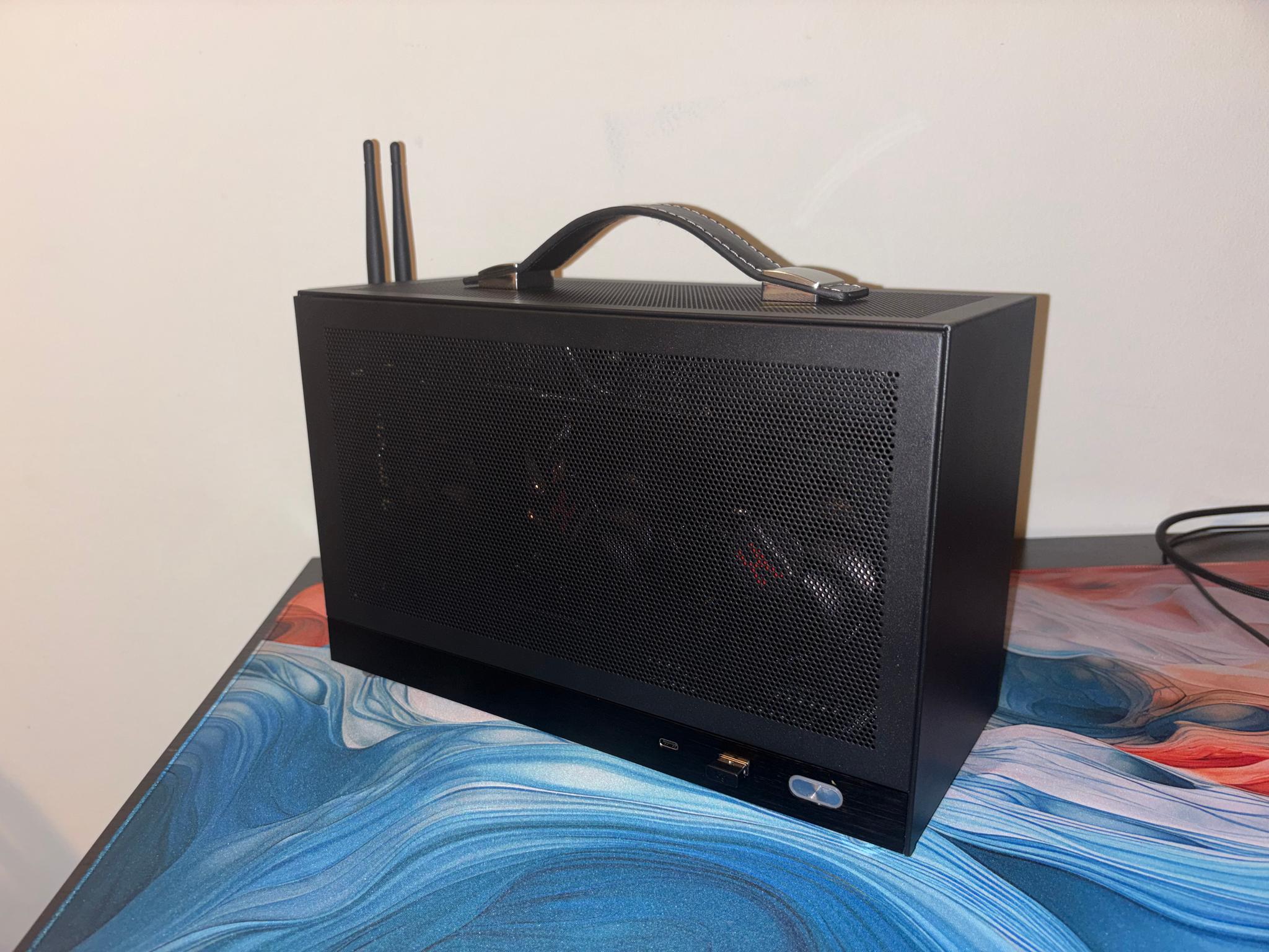 8L S300 Mini Itx build - 7600x3d, 9070GRE, 32gb DDR5, 2TB SSD