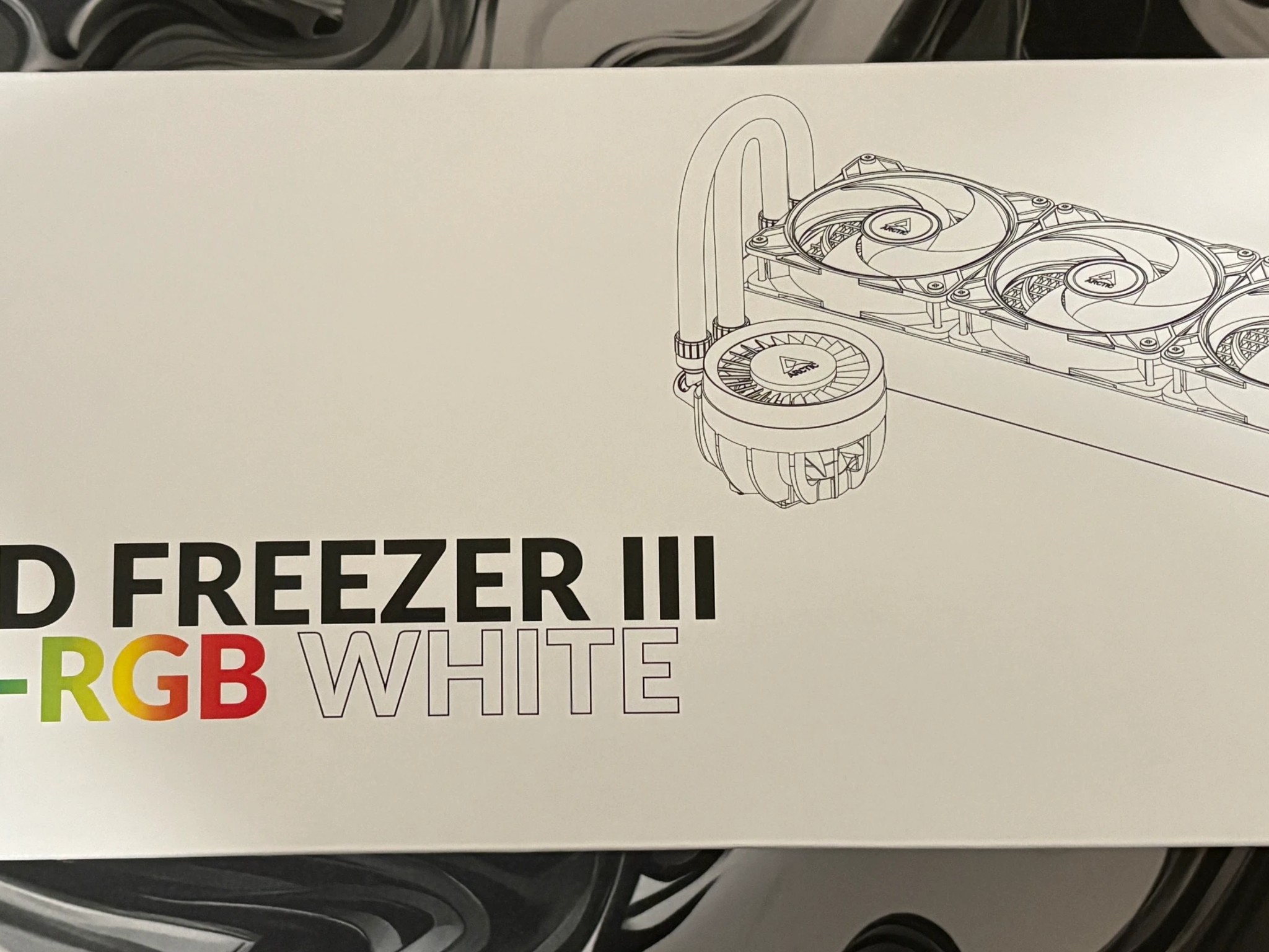 Arctic Liquid Freezer 3 - 360 A-RGB - White + 4 Arctic White RGB Fans