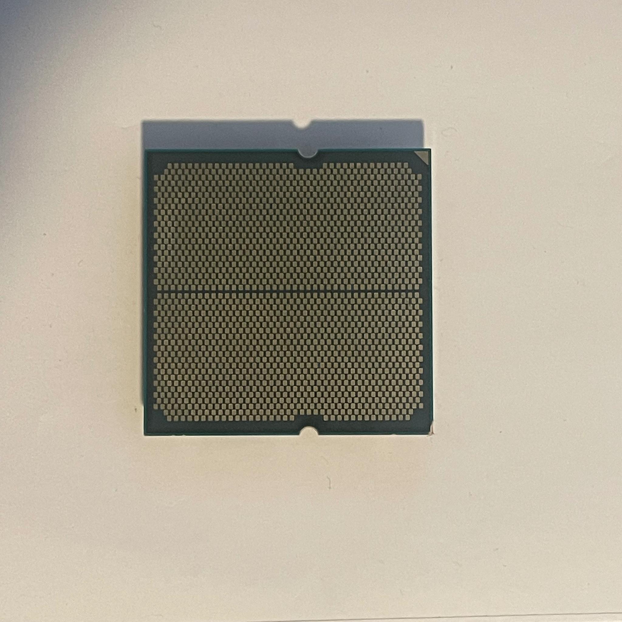AMD Ryzen 7 7700 8-Core