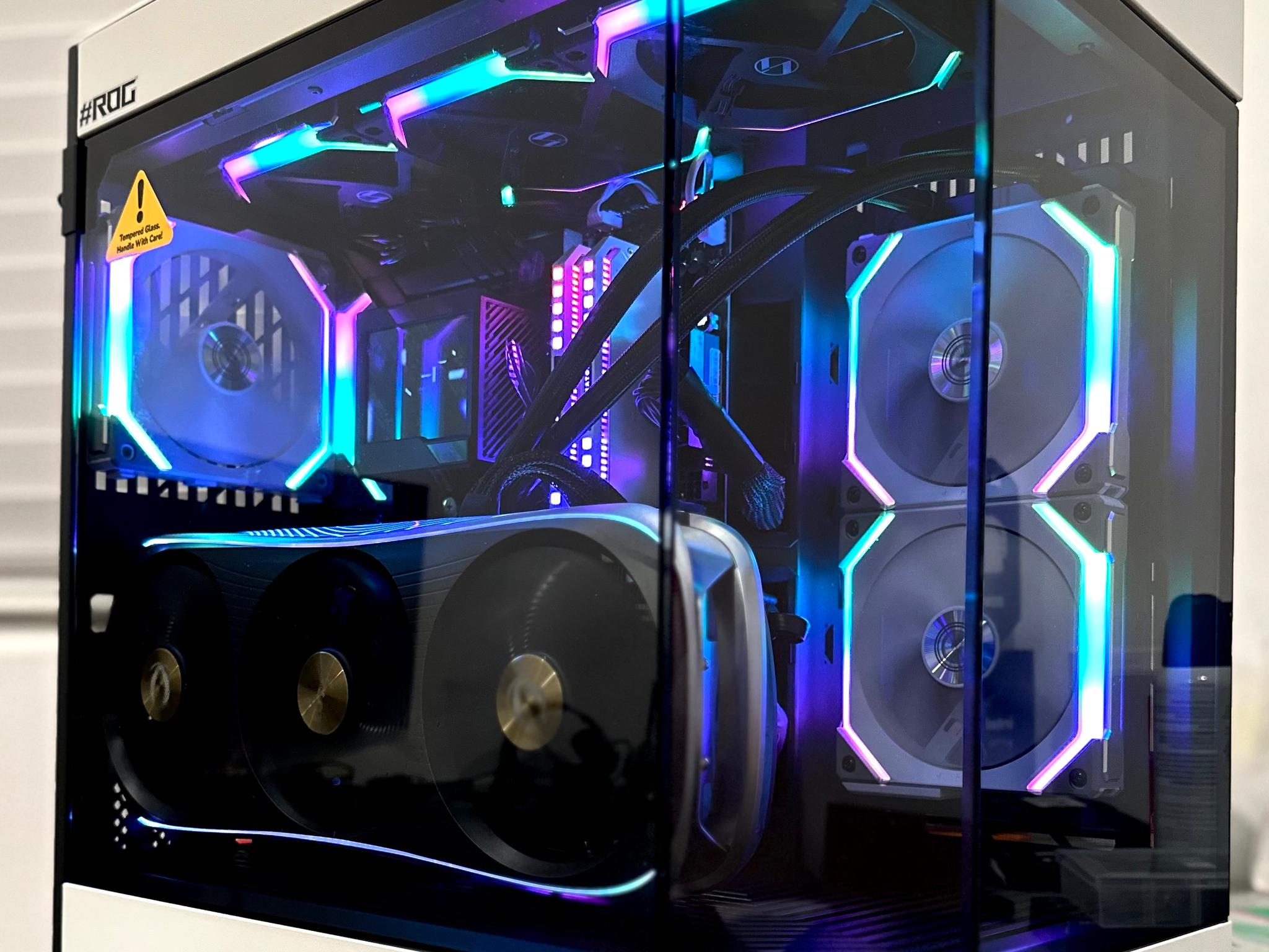 BRAND NEW PC RTX 4090 i9 13900k 32DDR5 RAM SELLING ASAP!!