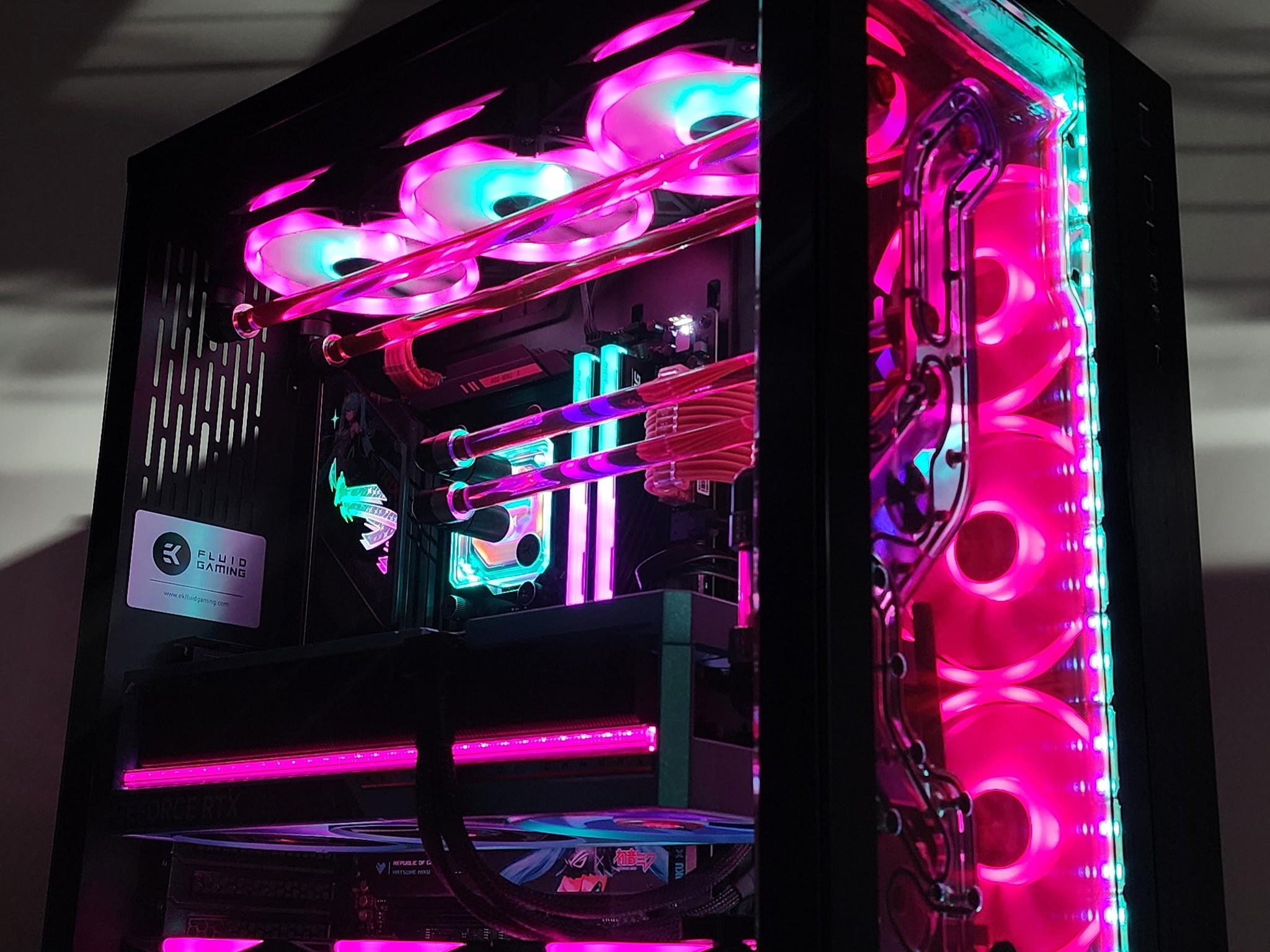 Gaming PC Ryzen 7 9800X3D 32GB RAM 2TB SSD RTX 5080 16GB Windows 11 Computer