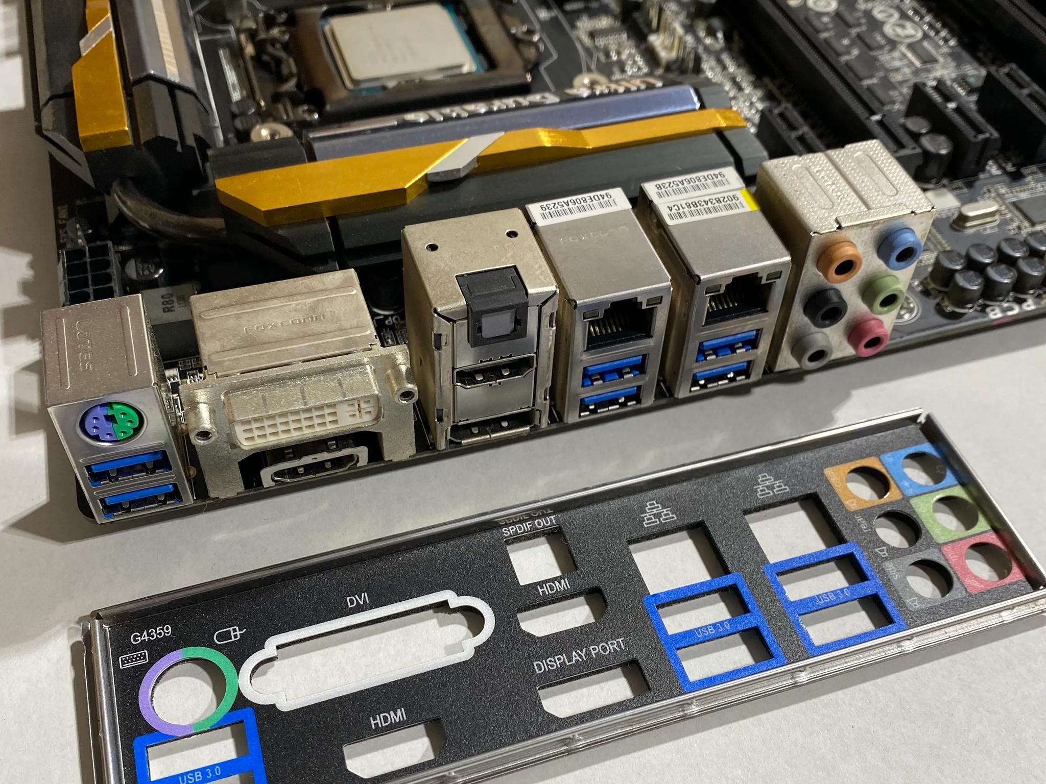 Intel Core i7-4770K CPU + GIGABYTE Motherboard + CPU Cooler Combo