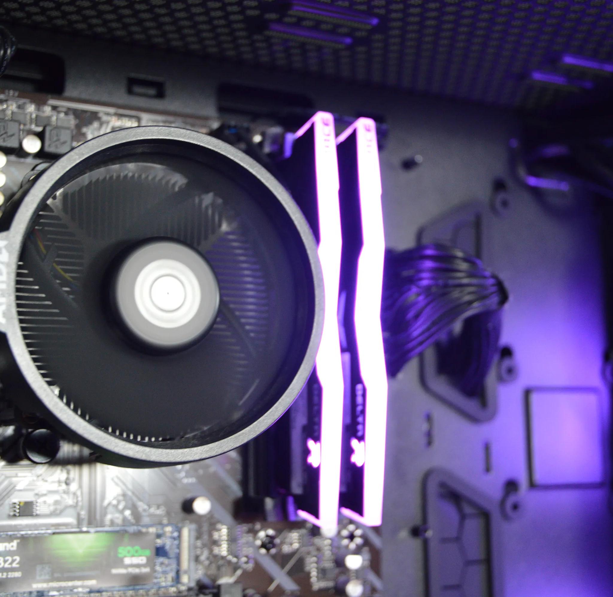 ⚫️🟣| GTX 1650 4GB | RYZEN 5 3600 | 16GB DDR4 RAM | 512GB NVME SSD | Royal Night |