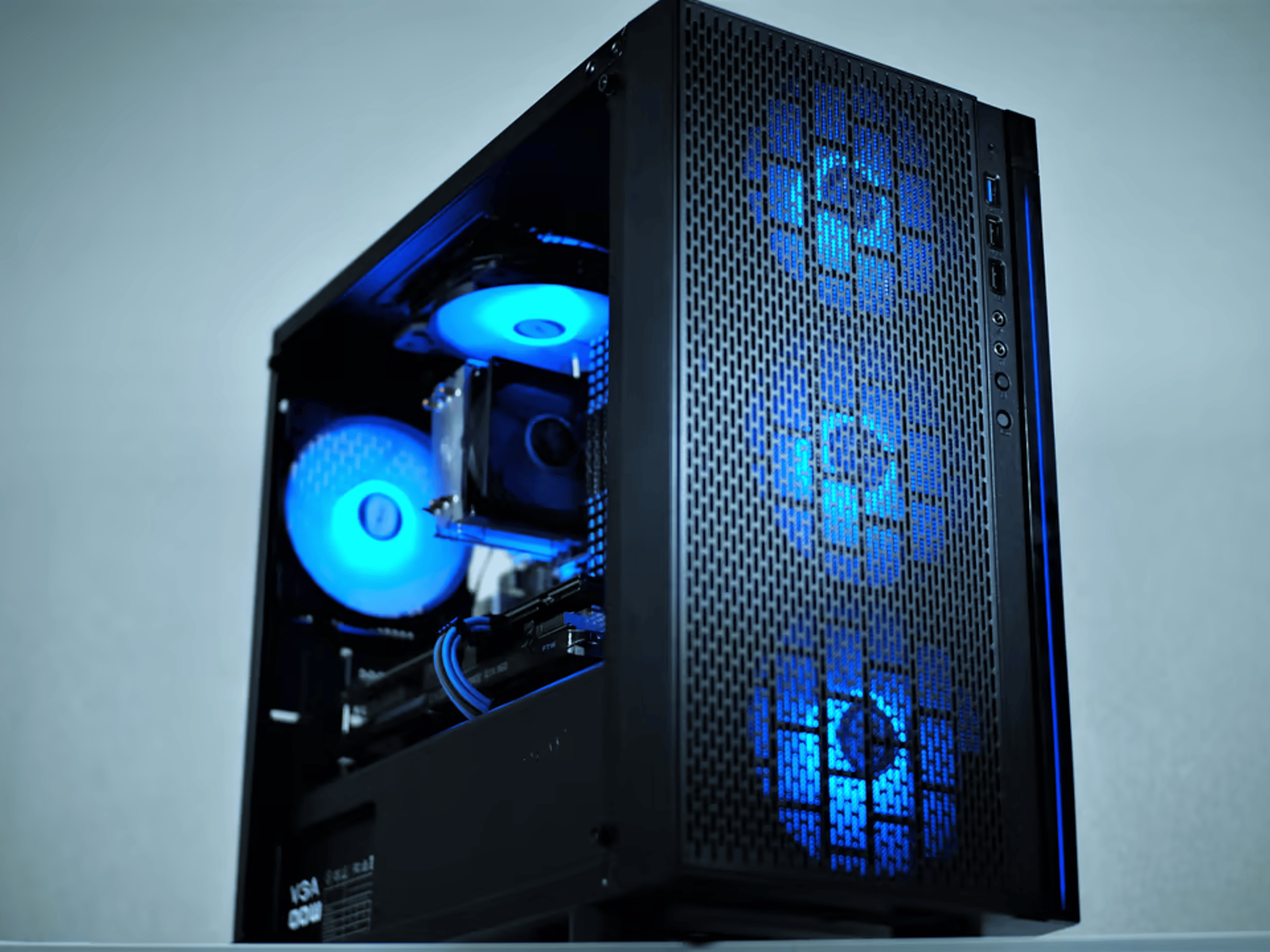 "CRYIN' CYAN" DESKTOP GAMING PC | AMD FX-8320 | EVGA GeForce GTX 960 | Corsair Vengeance 16GB