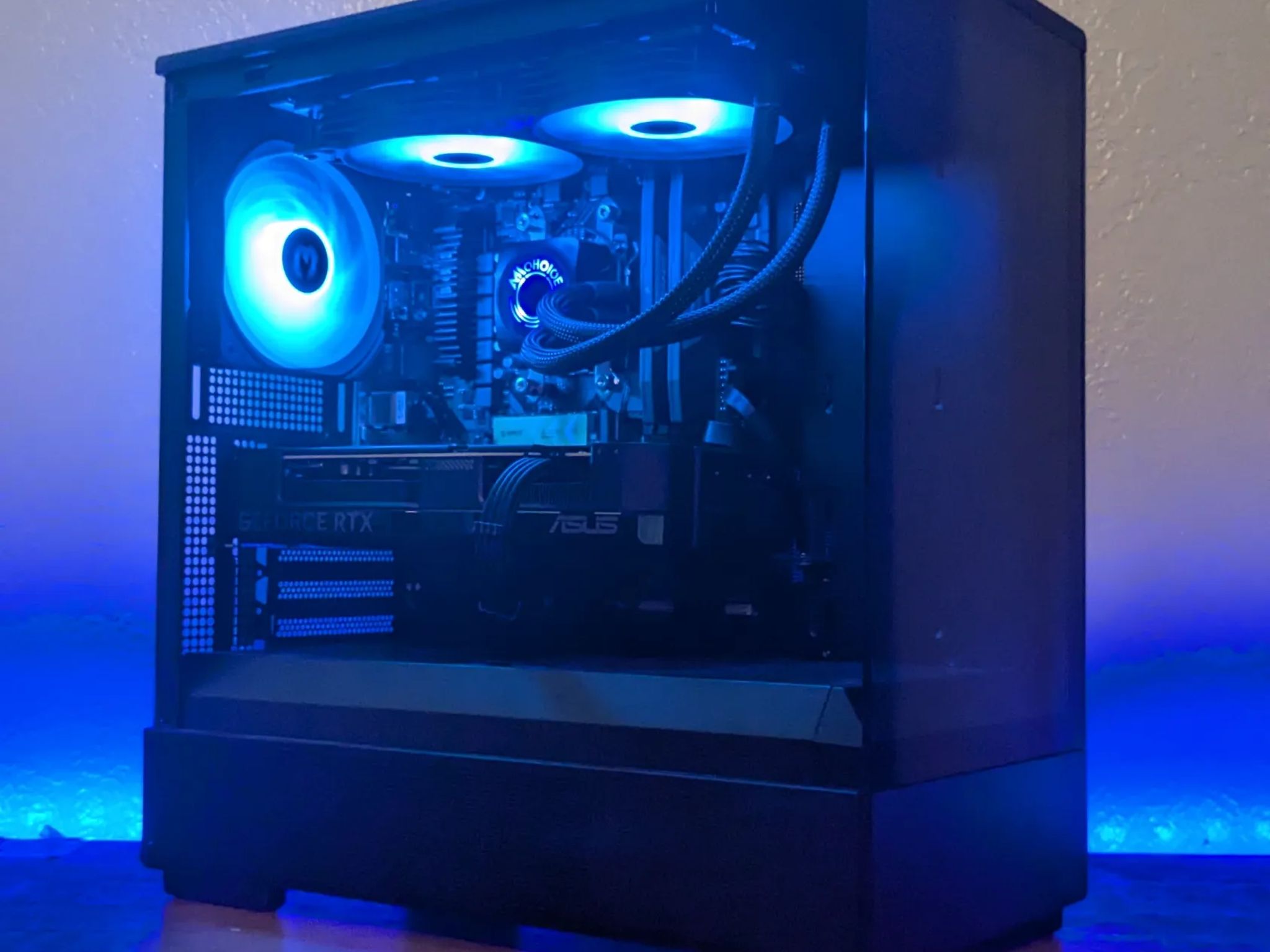 🔥RTX 4070, Ryzen 7 7700, 32 GB DDR5, 1 TB Storage