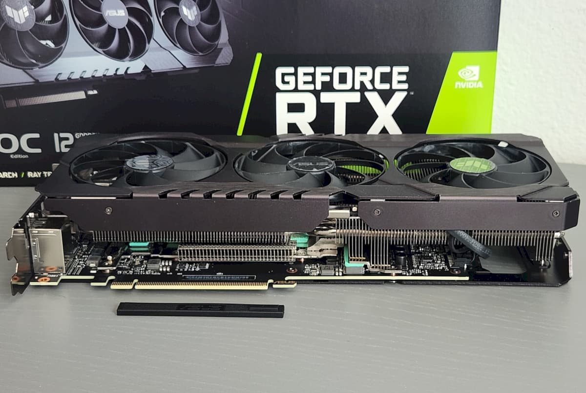 ASUS TUF Gaming GeForce RTX 3080 OC Edition 12GB LHR w/Kritical Pads